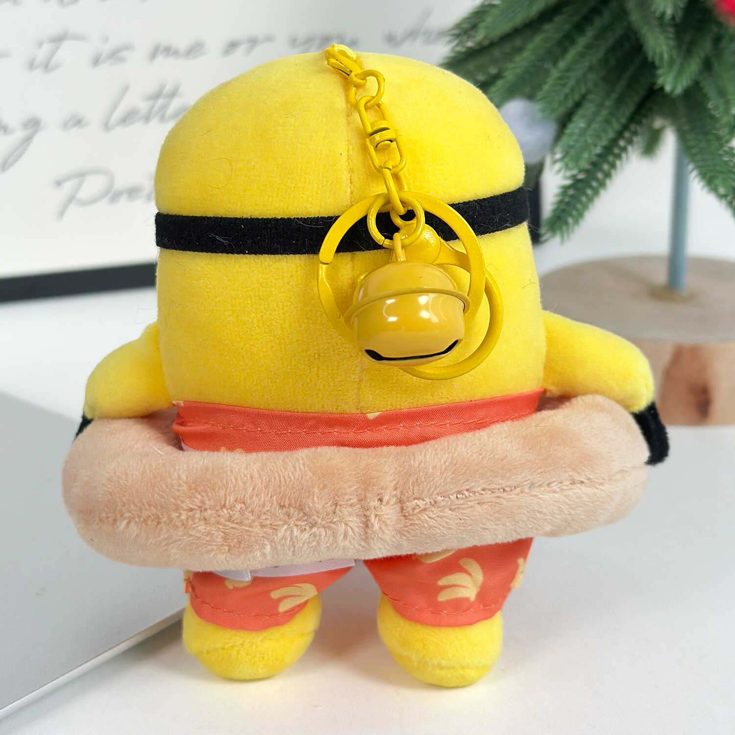 The official Minion Bob series Minion bag, keychain, and pendant are selling well. They are also popular Minion pendant gifts, figurines, and best friend party dolls detail image 10