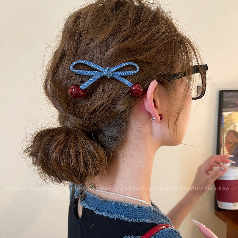 韩系牛仔蝴蝶结樱桃发夹女侧边夹前额碎发刘海夹新款高端发卡发饰细节图