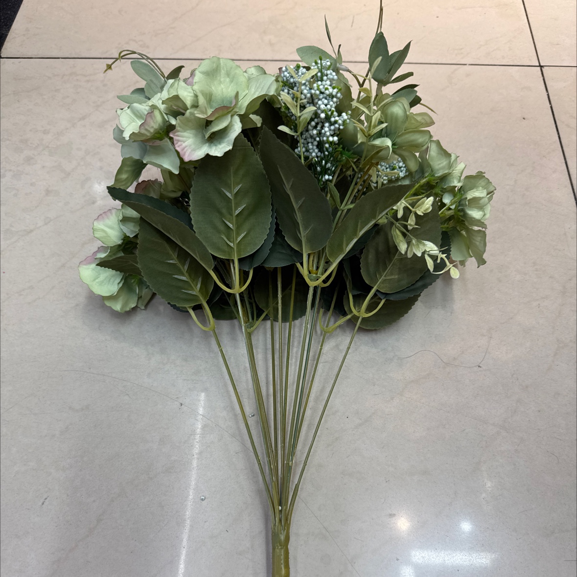 塑料工艺品实物图