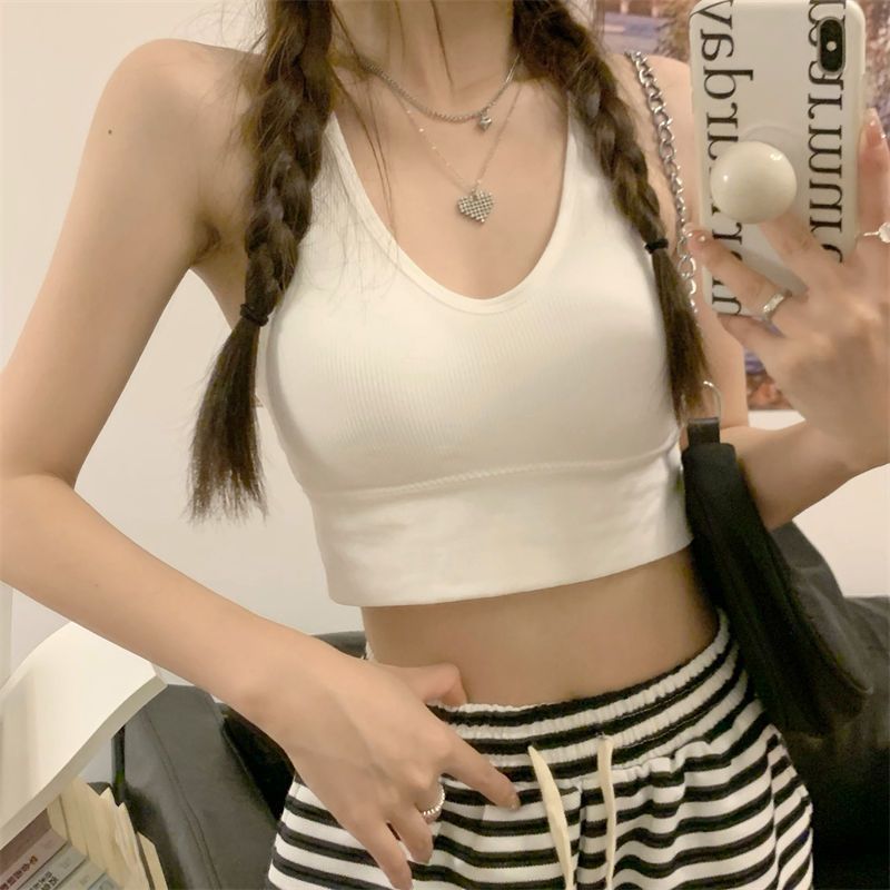 Summer hot girls' unique and beautiful backless halter top, women's innerwear with a chest pad, a strapless bra, and outerwear with a thin wrap around the chest undefined