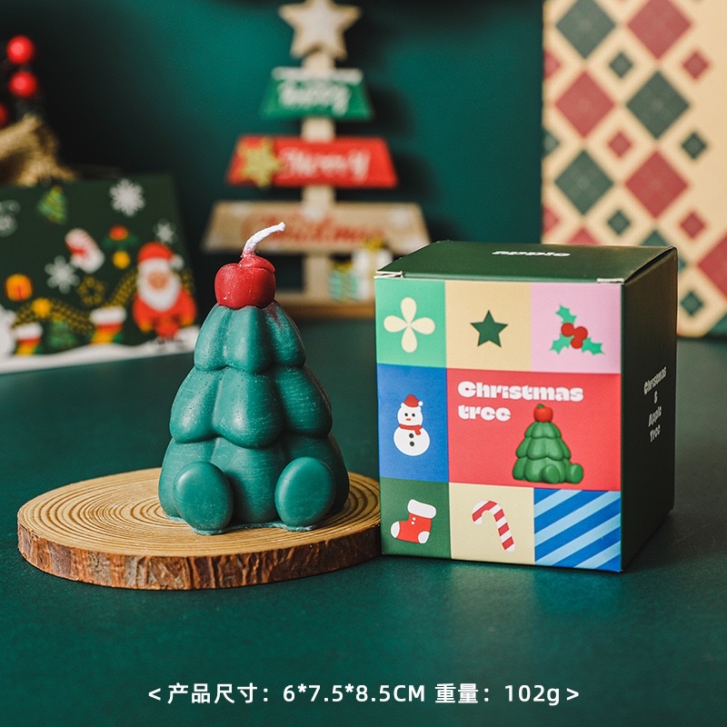 Apple Christmas Tree scented candles create an atmosphere as a souvenir gift. Handcrafted scented candles simulate Christmas shapes, wax candles, and scented candles for Christmas