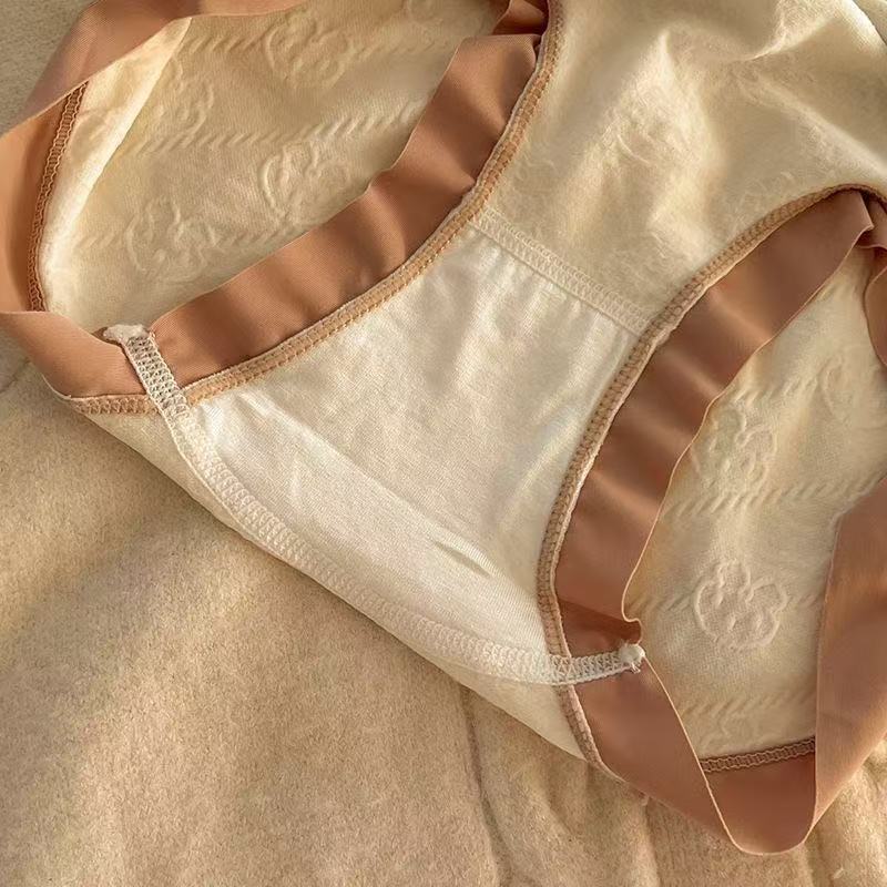 BANANA Banana Rabbit Print Underwear Women's high-waisted, seamless cotton crotch antibacterial and breathable student sporty triangle pants undefined