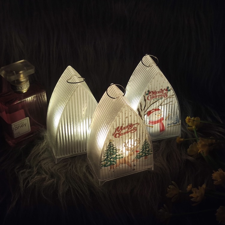 跨境新款圣诞节儿童手提风灯烛台小夜灯老人雪人装饰桌面橱窗摆件小夜灯