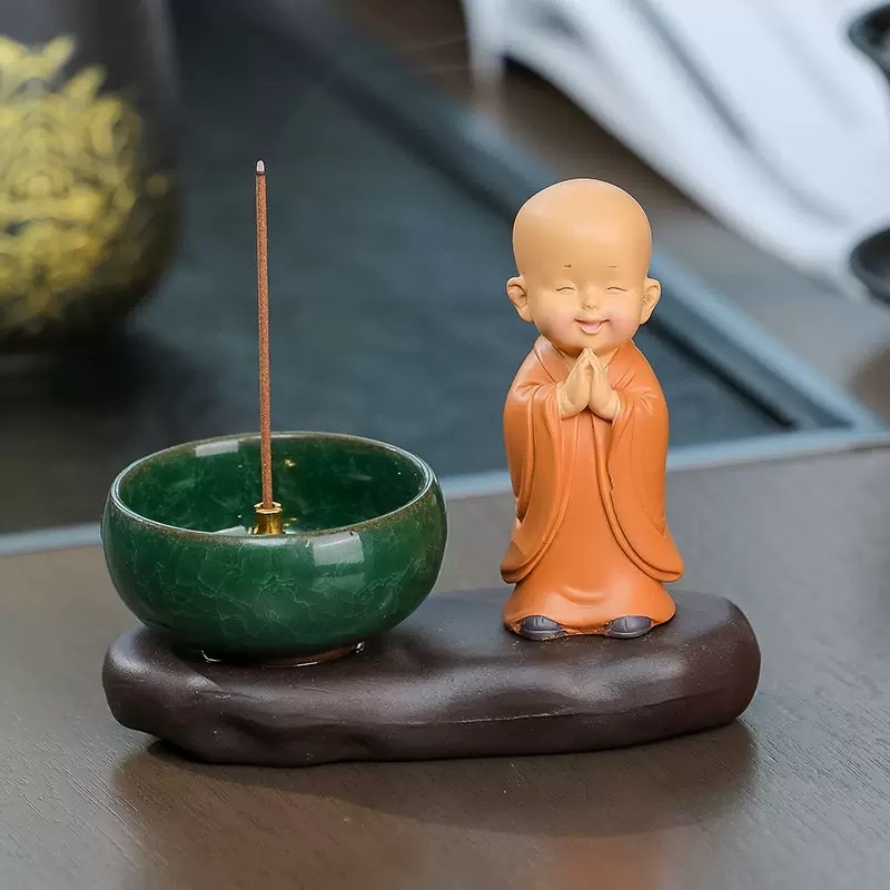 Zen Huineng Little Monk Home decoration items, desktop ornaments, sandalwood incense, incense burner, incense coil, incense stick, incense burner set, incense stick accessories, incense burner, long-lasting fragrance, rich aroma, fragrance products, incense burner, incense burner, incense details Picture