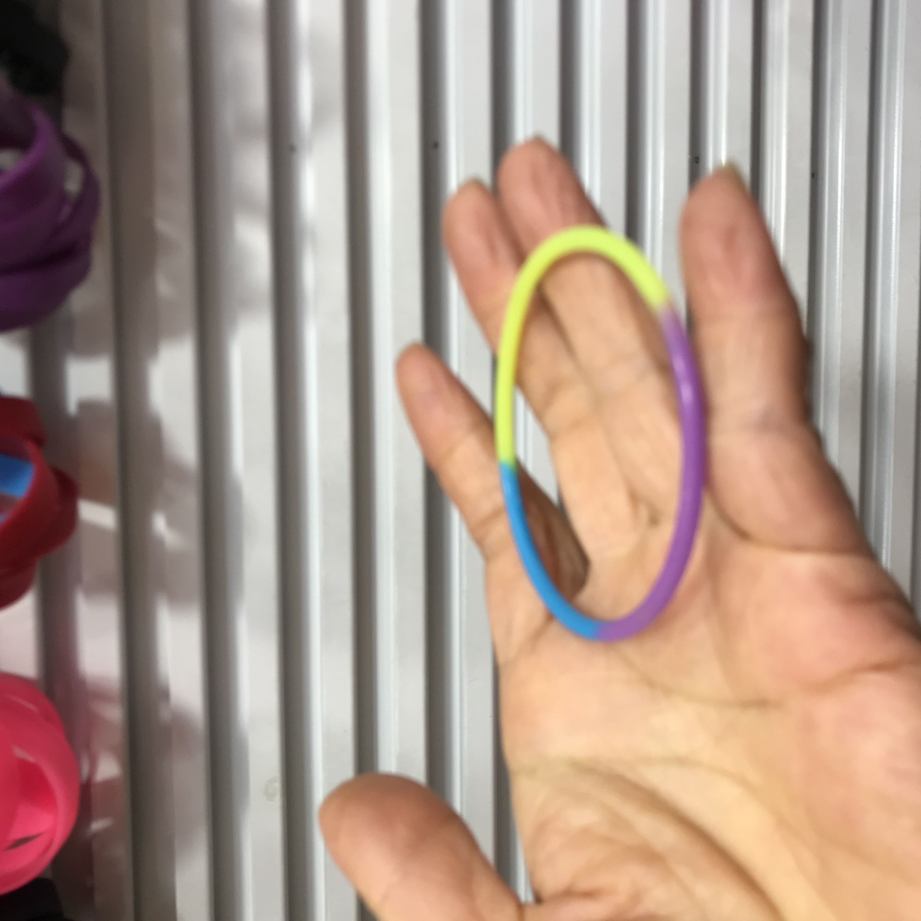 硅胶材质紫蓝黄 details Picture