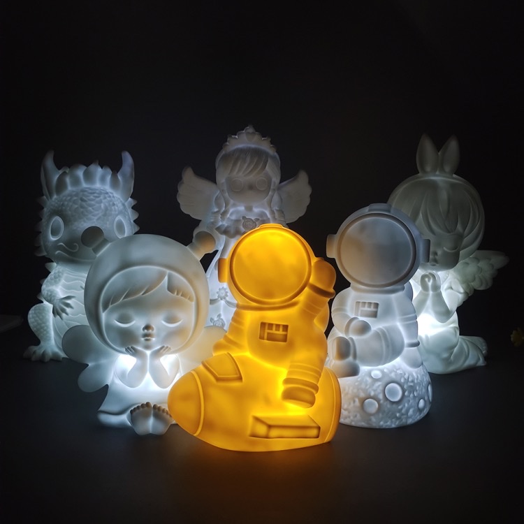 搪胶彩绘石膏娃娃大号白胚涂色儿童diy卡通存钱罐公仔玩具批发小夜灯