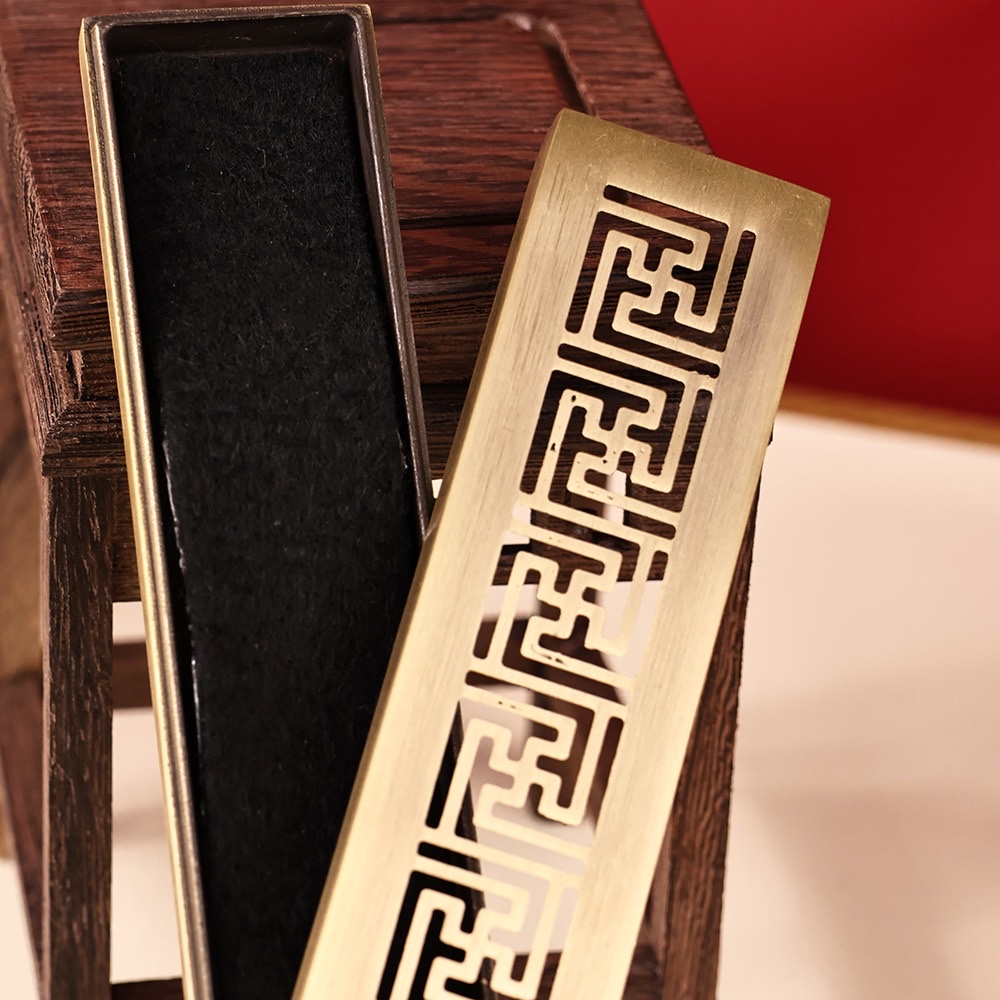 Incense burner set, Guanyin-shaped incense burner accessories, incense products, long-lasting fragrance, incense burner, incense holder, incense ceremony products, pure brass horizontal incense box, copper wire incense box, agarwood sandalwood incense box, household incense burner, portable hollow incense box, tea detail image 1