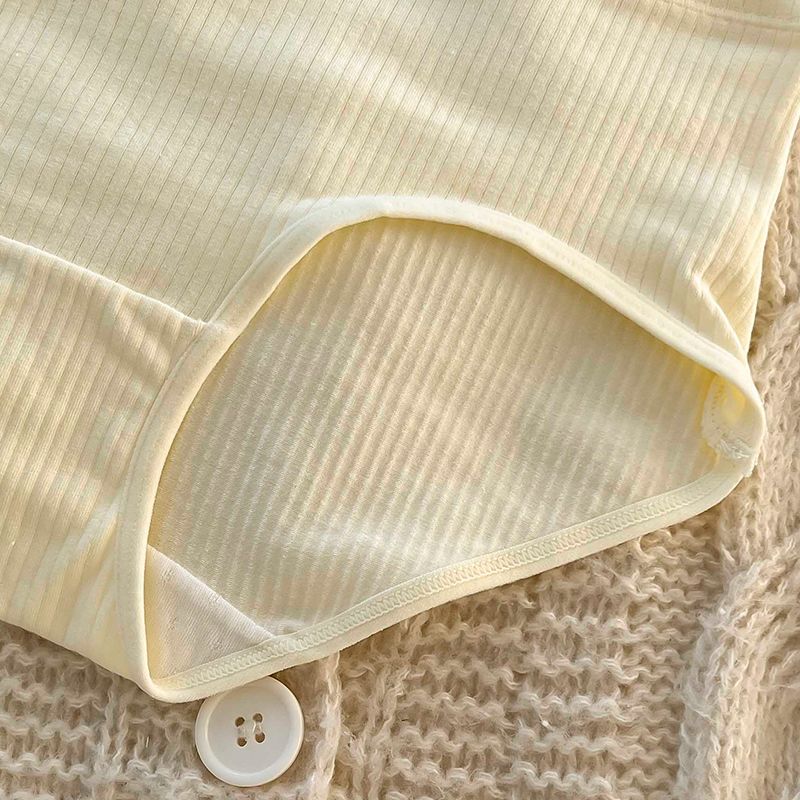 New seamless underpants for girls, Korean version, pure cotton antibacterial grade, large size breathable, mid-waist triangular waistband for girls undefined