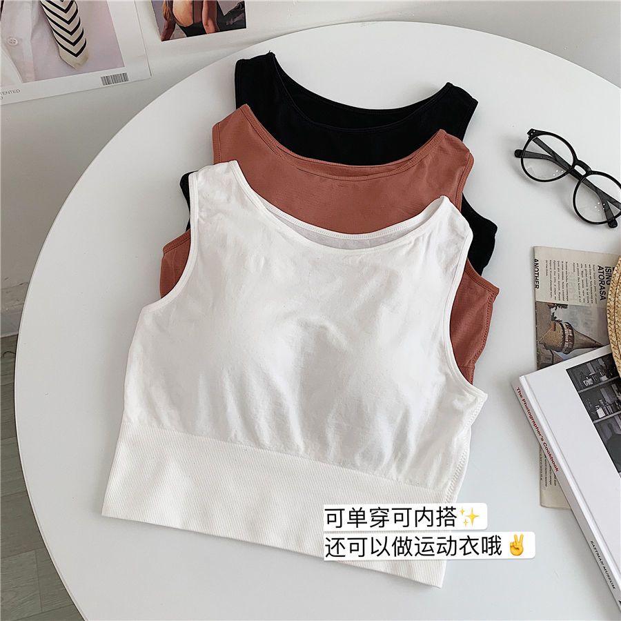 This seamless halter sports vest with a beautiful back, the same style as the popular Xueli, is breathable, shockproof and versatile. It can be worn as an inner layer to make you look slimmer undefined