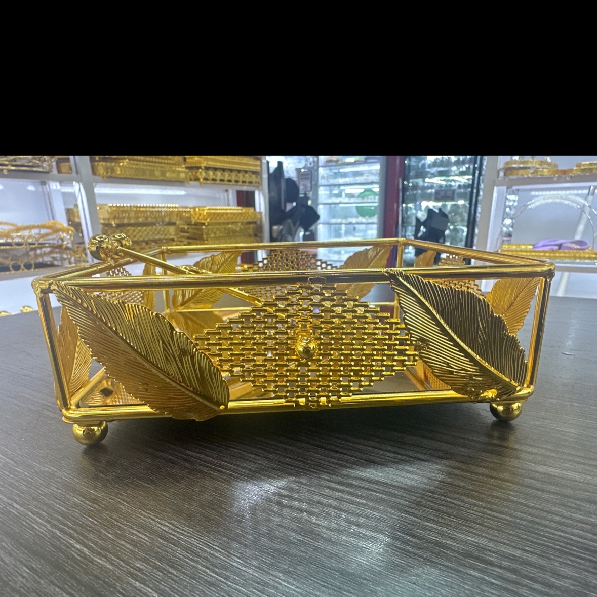 Ironwork creative tissue holder, square new tissue box, hotel napkin holder, kitchen storage rack, sandgold handicrafts Specification image