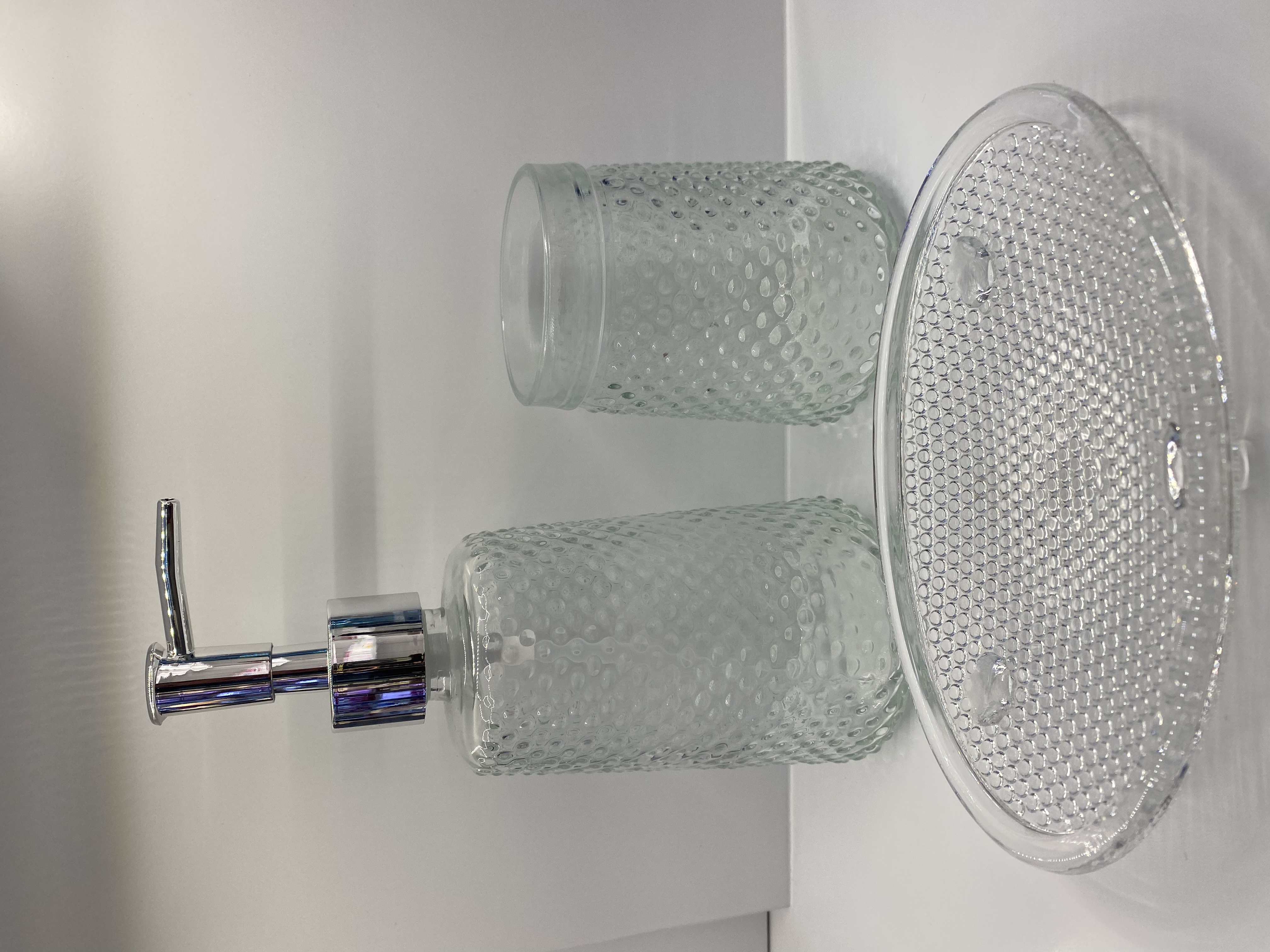 Set of glass portioning bottles, hand sanitizer bottles, cups, soap boxes detail image 4
