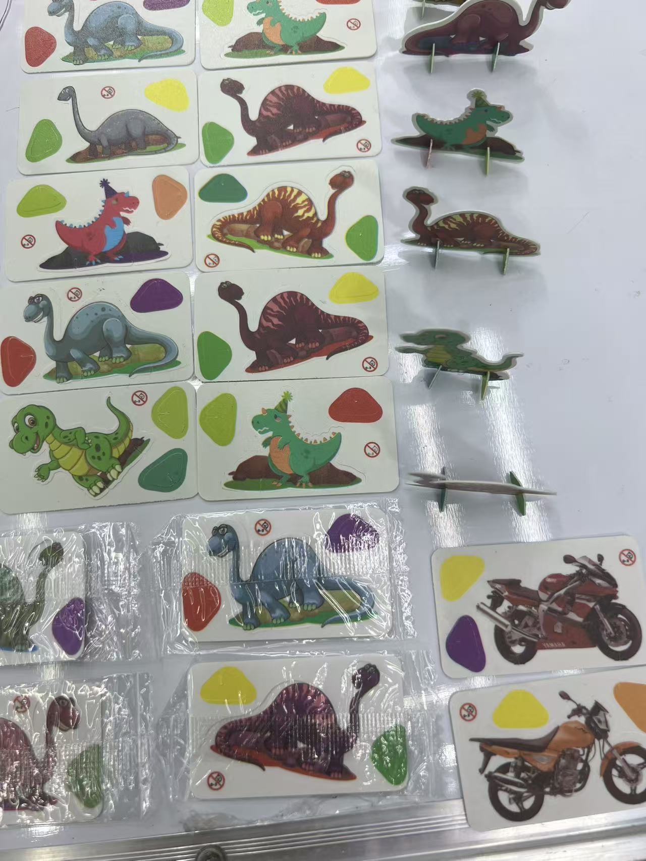 The Doudou Jigsaw puzzle children's cartoon three-dimensional assembly toy and educational assembly jigsaw game are suitable for children's learning and entertainment Item Picture