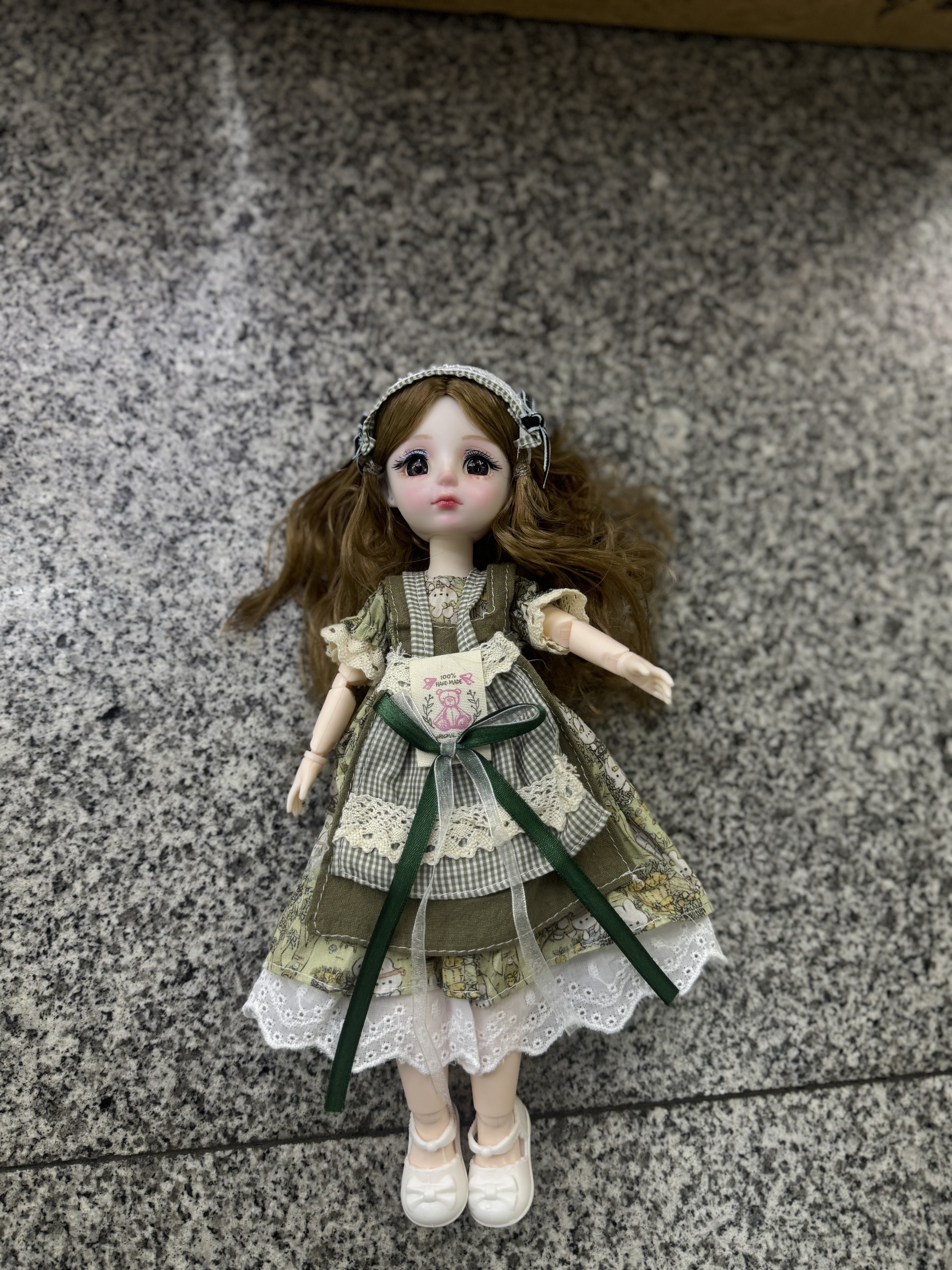 重工，时尚玩偶，精致，精美时尚的头发，时尚可脱卸的衣服加上配件细节图