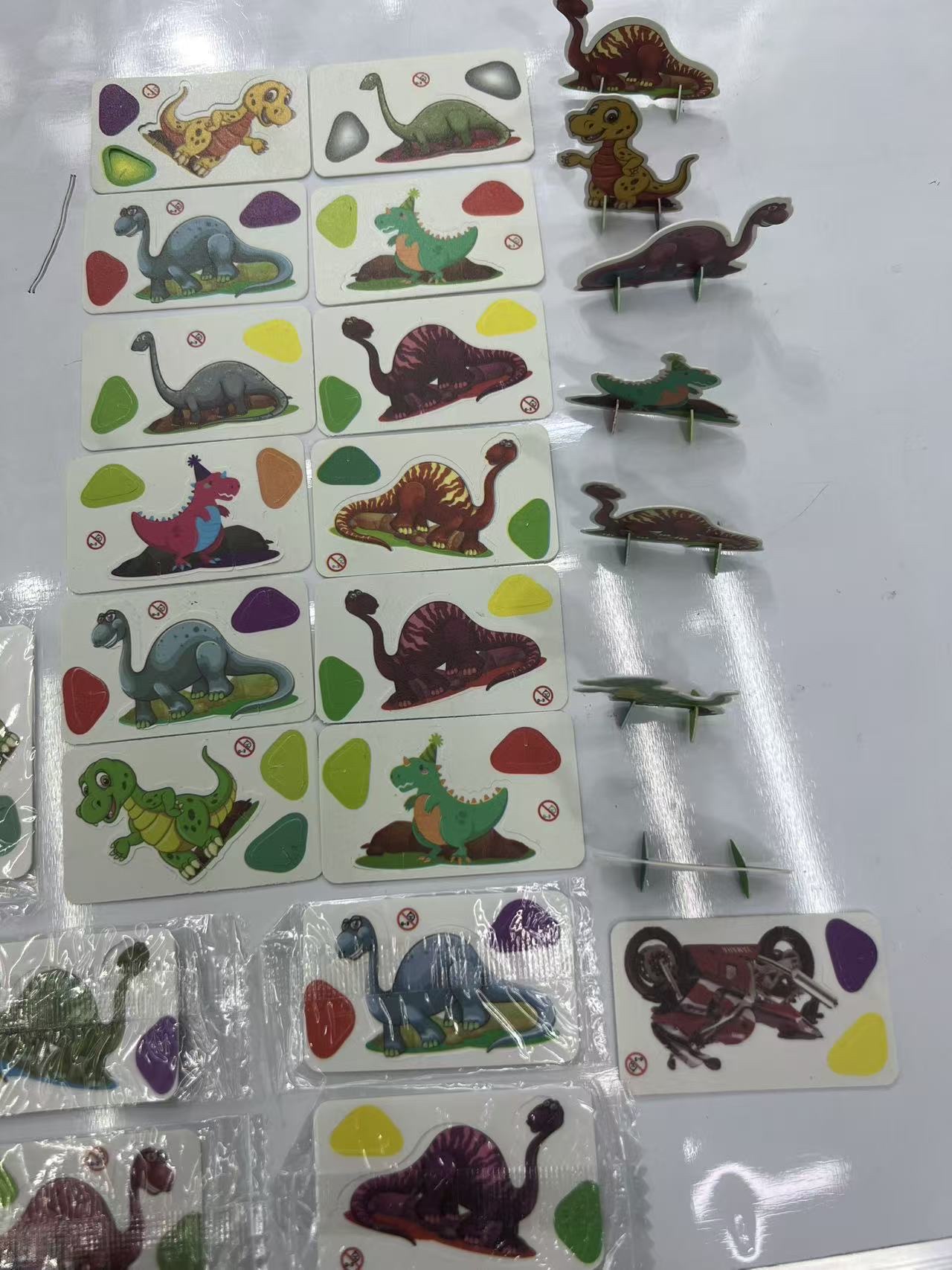 The Doudou Jigsaw puzzle children's cartoon three-dimensional assembly toy and educational assembly jigsaw game are suitable for children's learning and entertainment details Picture