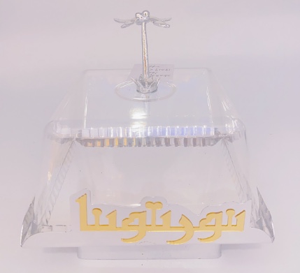New Moroccan white hollowed-out led wind lights, iron lanterns, home, bedroom, living room atmosphere, fruit platter