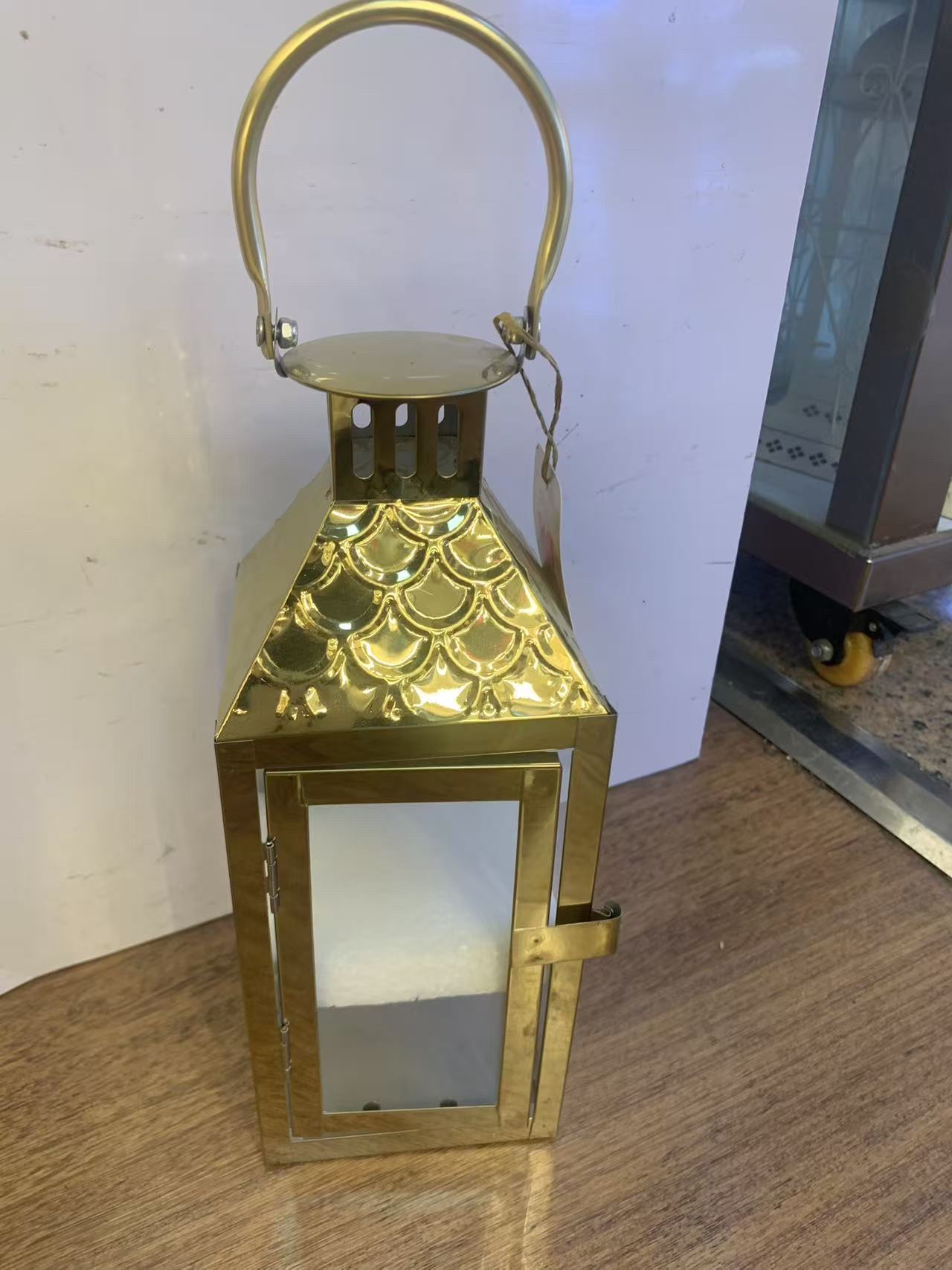 金属工艺品实物图