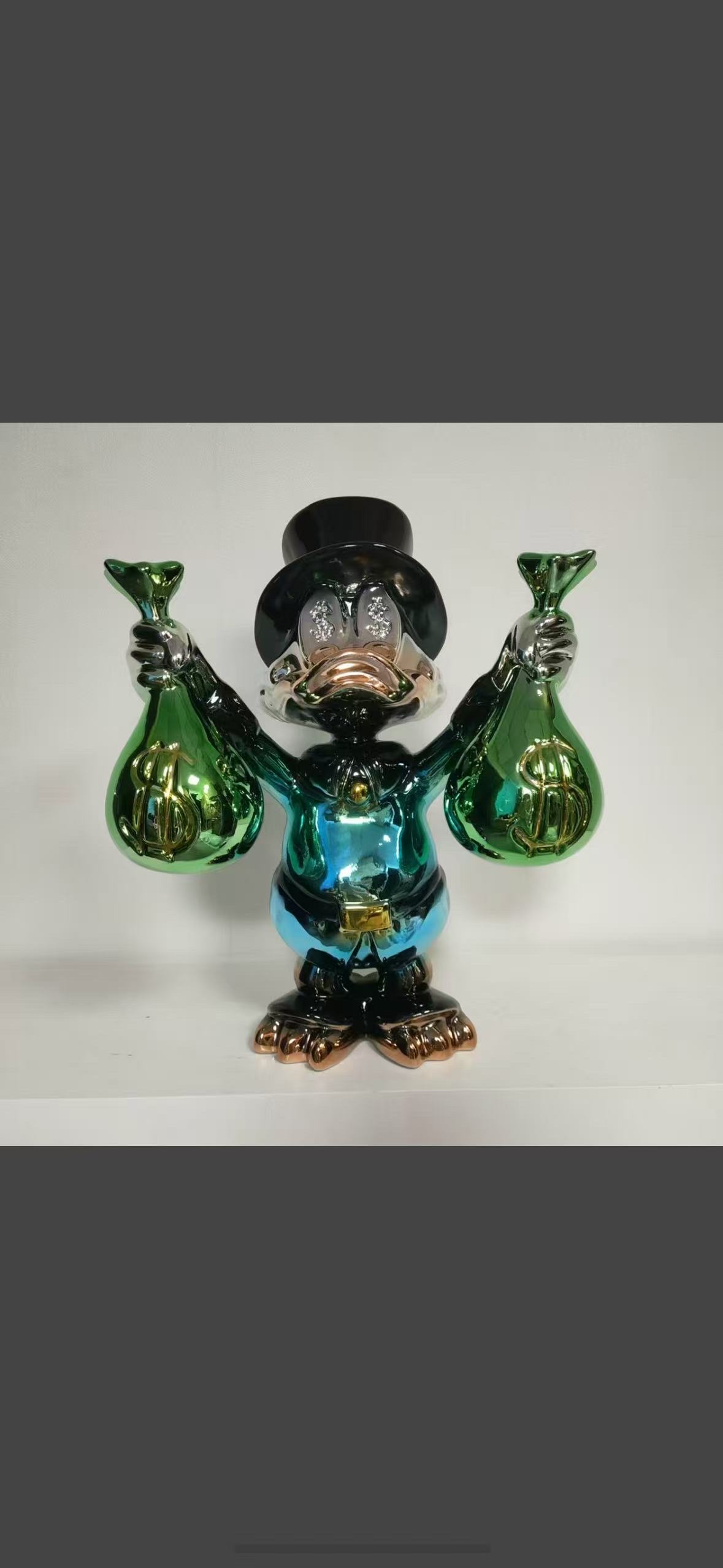 Simple and modern indoor living room home furnishings, abstract handcrafted art decorations, hotel lobby craft ornaments, vase decorations Specification image