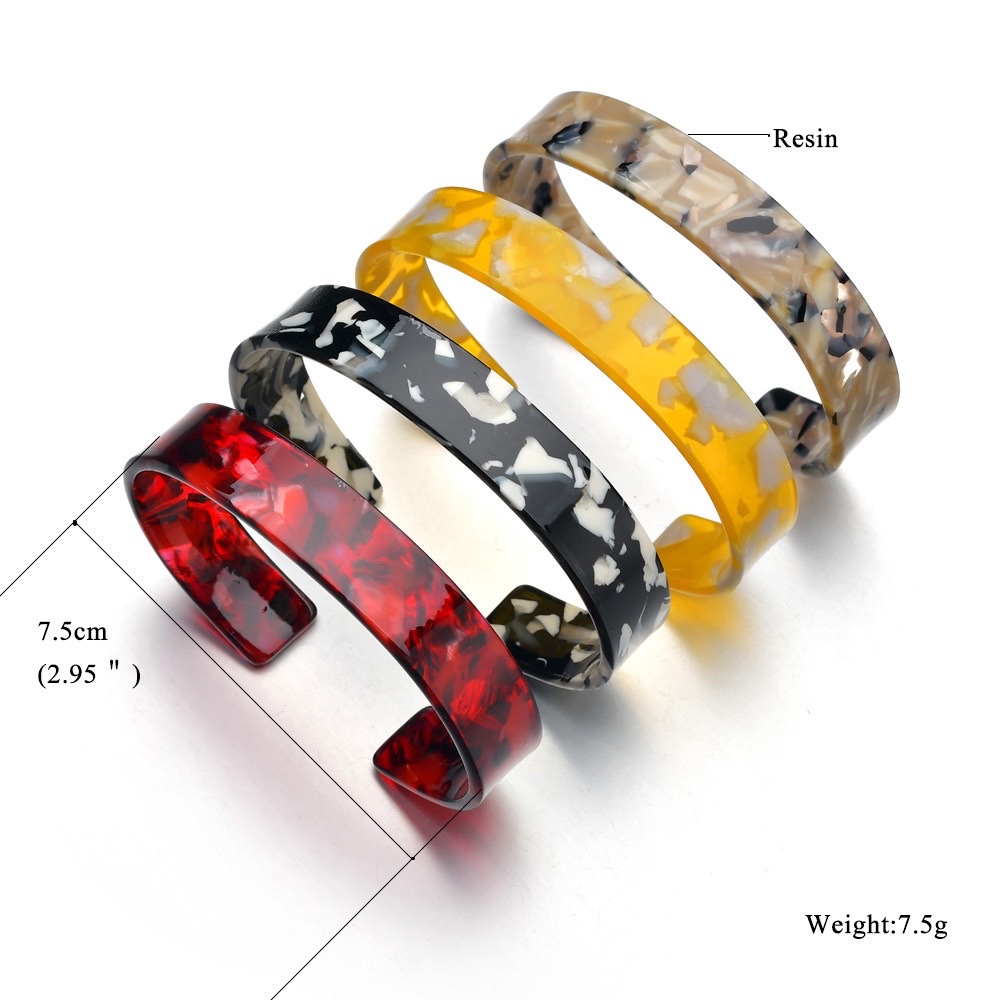 In 2025, a new cross-border e-commerce bestseller from Europe and America, a 1.5-wide printed retro leopard print bracelet made of acetic acid board, is stylish, versatile, simple and fashionable, sold directly by the manufacturer detail image 2