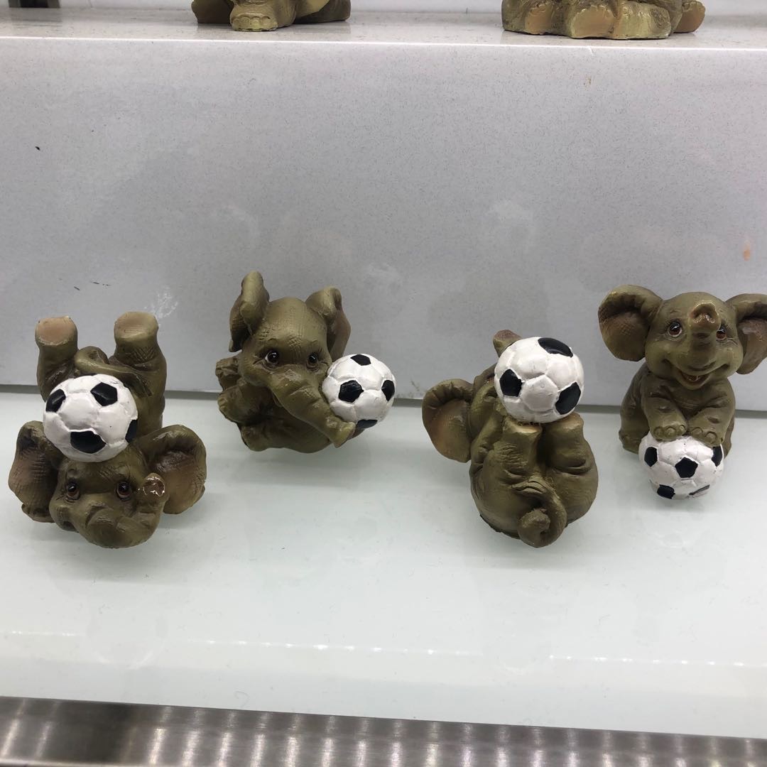 树脂工艺品实物图