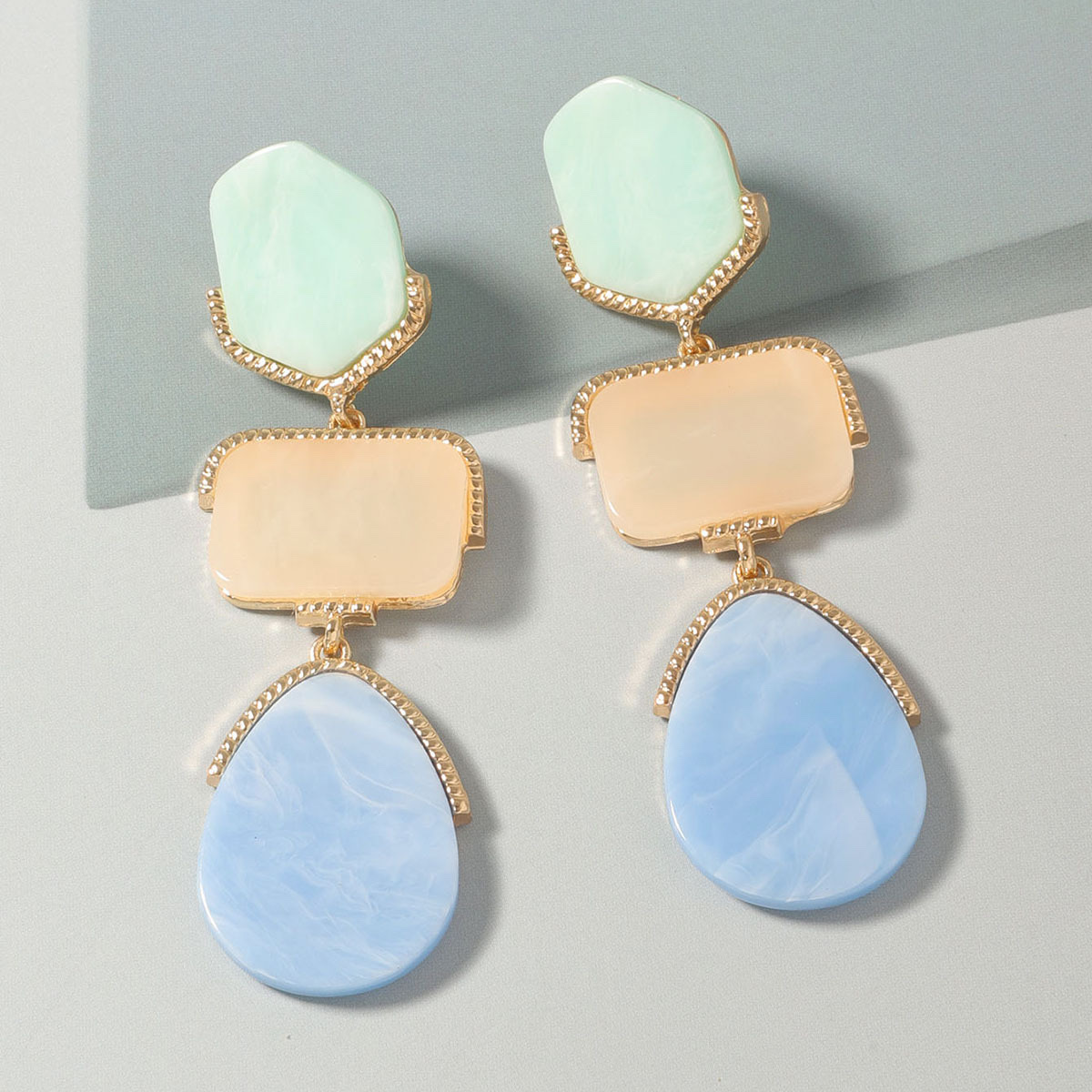 ZA热销跨境同款波西米亚时尚多巴胺彩色醋酸树脂合金水滴长款耳坠 饰品耳钉详情图4