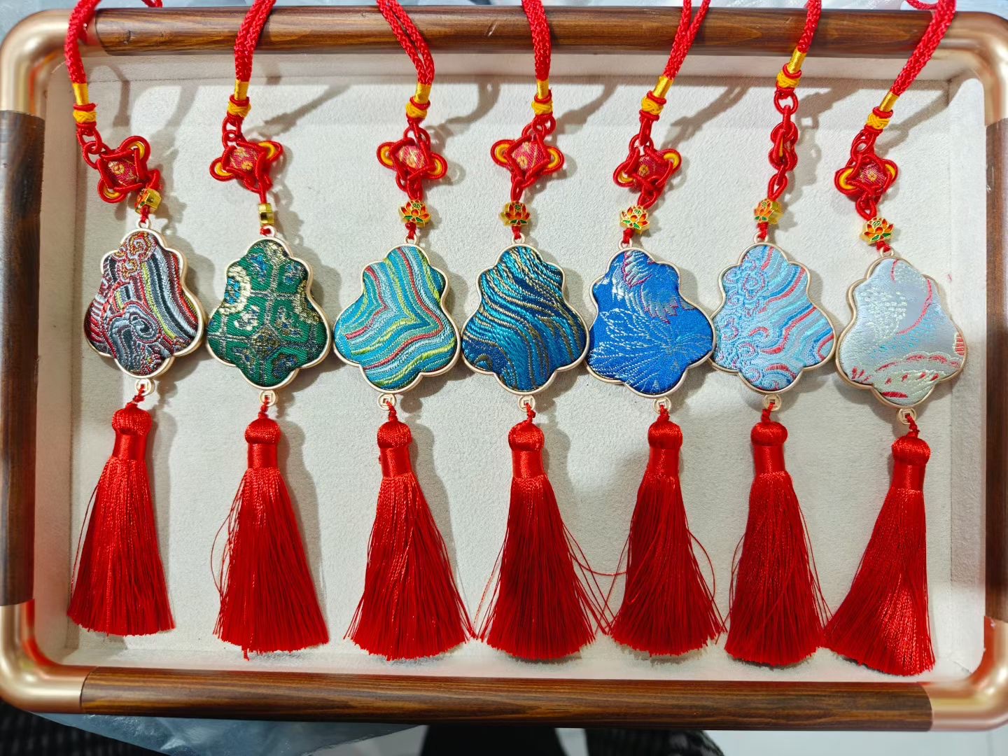 宋锦包包挂件新中式挂饰手工配件吊坠多款选择时尚搭配礼品赠品国风元素新潮流包包挂件