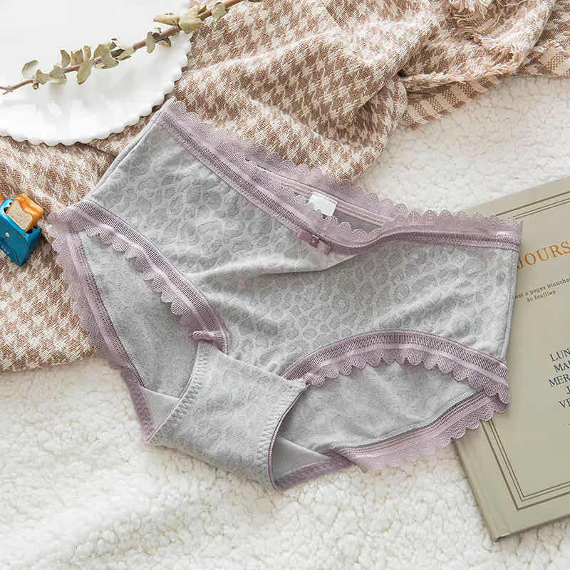 女士性感女士性感蕾丝花边打底舒适无痕纯棉裆部抗菌内裤女