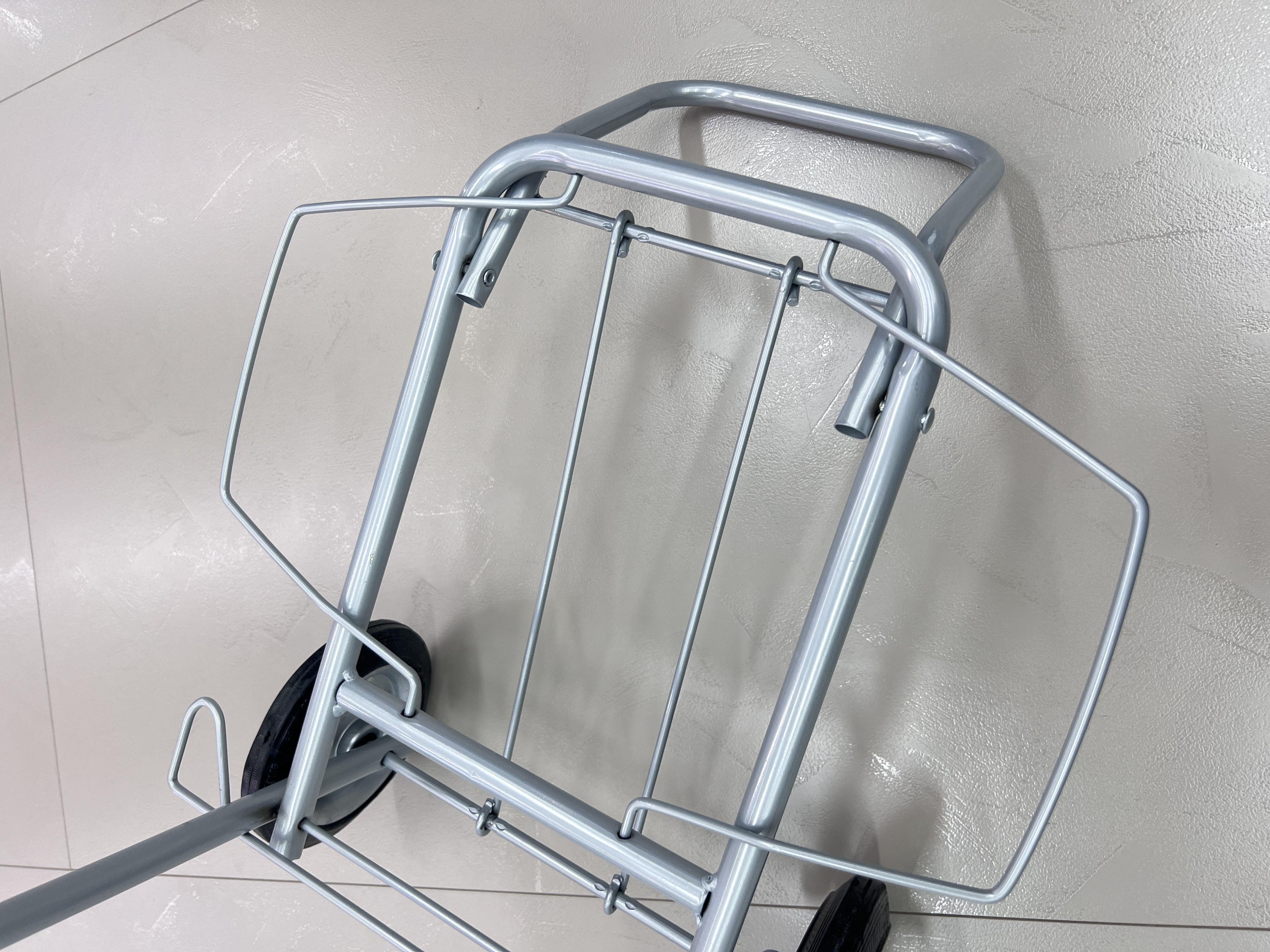 Portable two-wheel folding trolley, iron wheel luggage cart details Picture