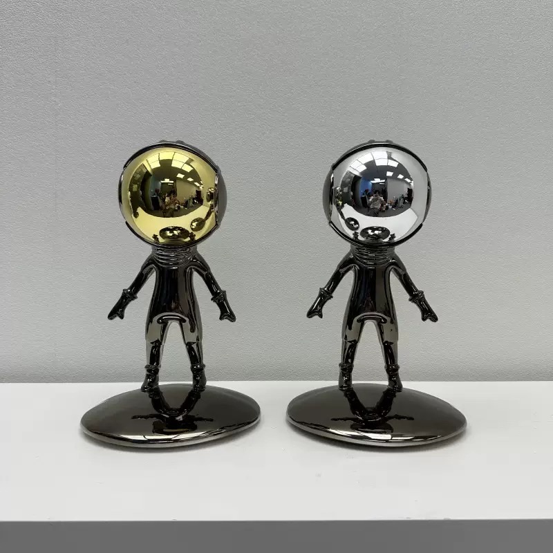 Moonlight Rabbit sculpture model room, living room TV cabinet, astronaut figurine, modern sales office, light luxury soft decoration details Picture