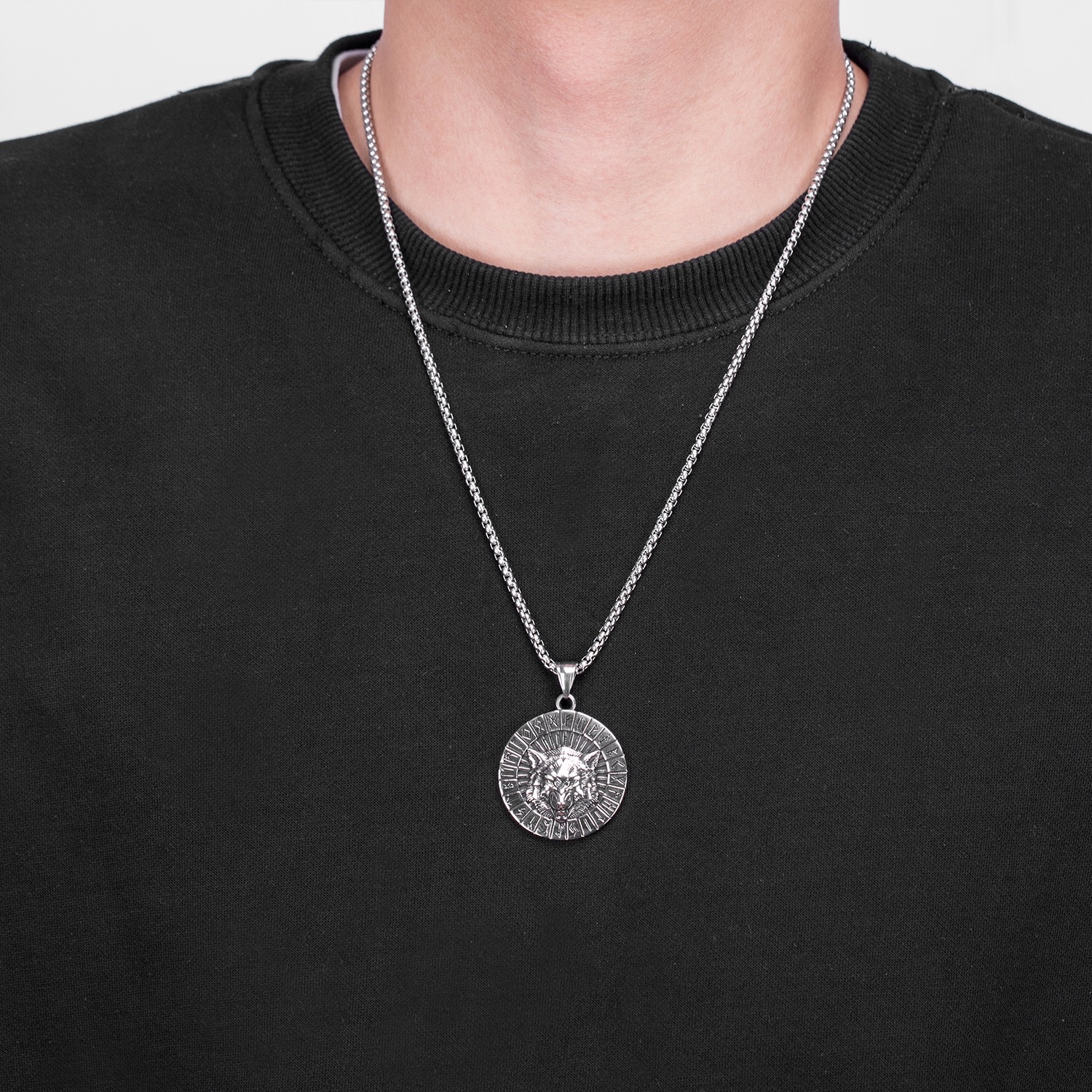 Wholesale of popular Nordic Viking Wolf head rune pendant necklaces for trendy men, long stainless steel necklaces detail image 5