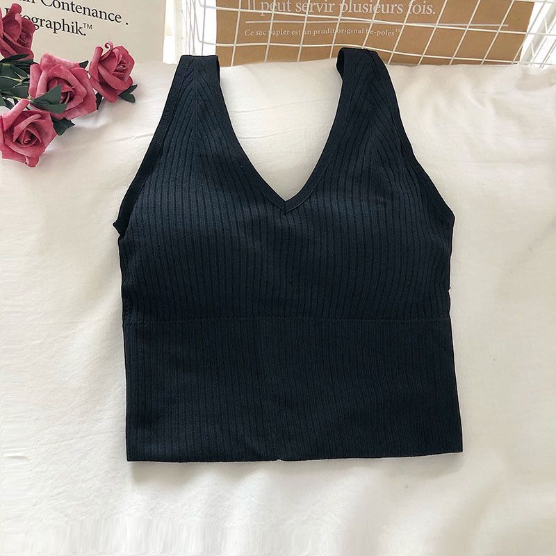 My close friend, the V-neck halter vest without a steel ring, is a perfect match for women to wear as a base layer for yoga and fitness undefined
