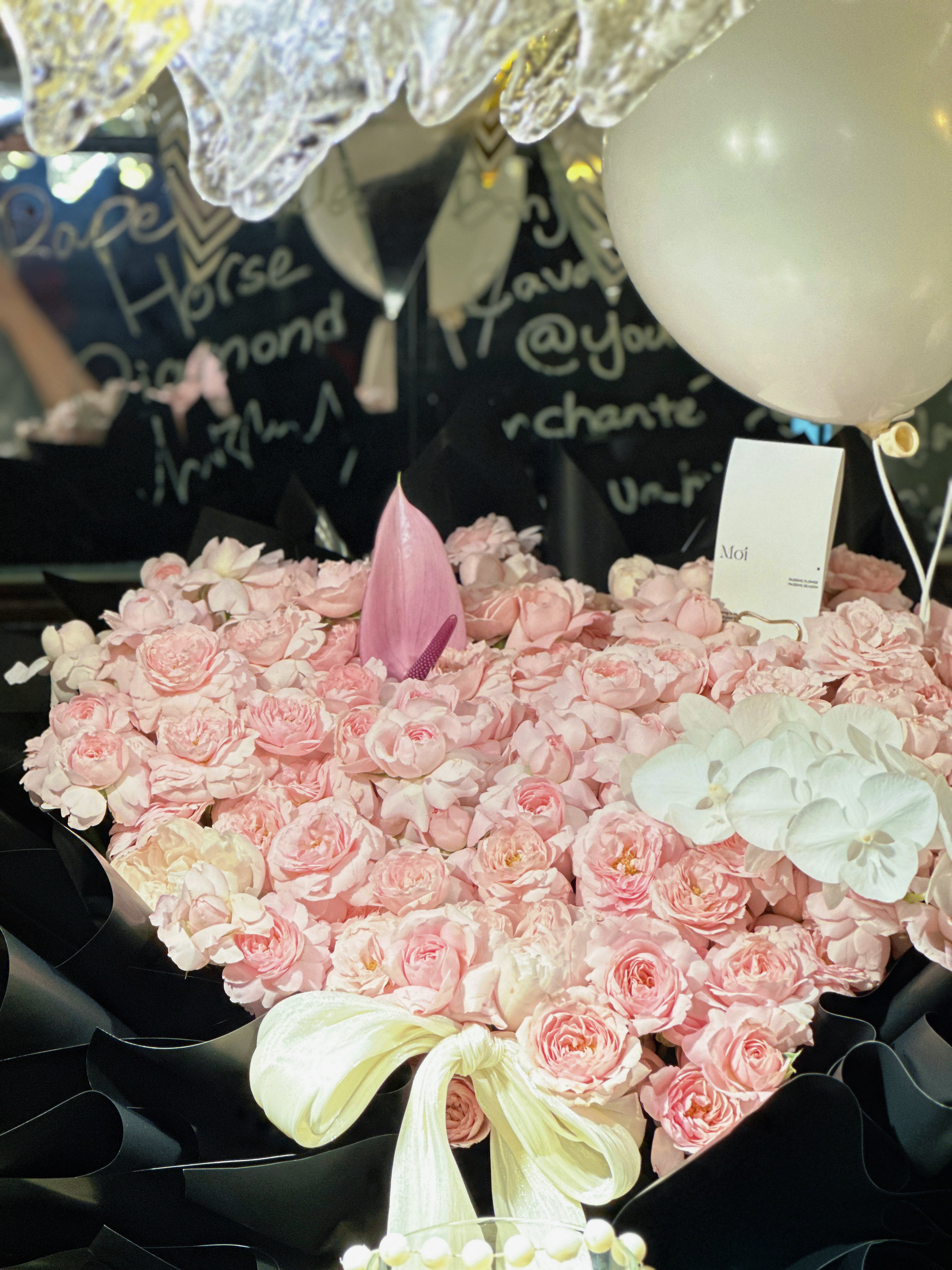 Multi-layer jewelry display rack, necklace accessory rack, jewelry box, small accessory storage rack. Fashionable and simple, suitable for women and men. Accessory rack, jewelry display box, small accessory necklace display rack, jewelry display rack, small jewelry display box