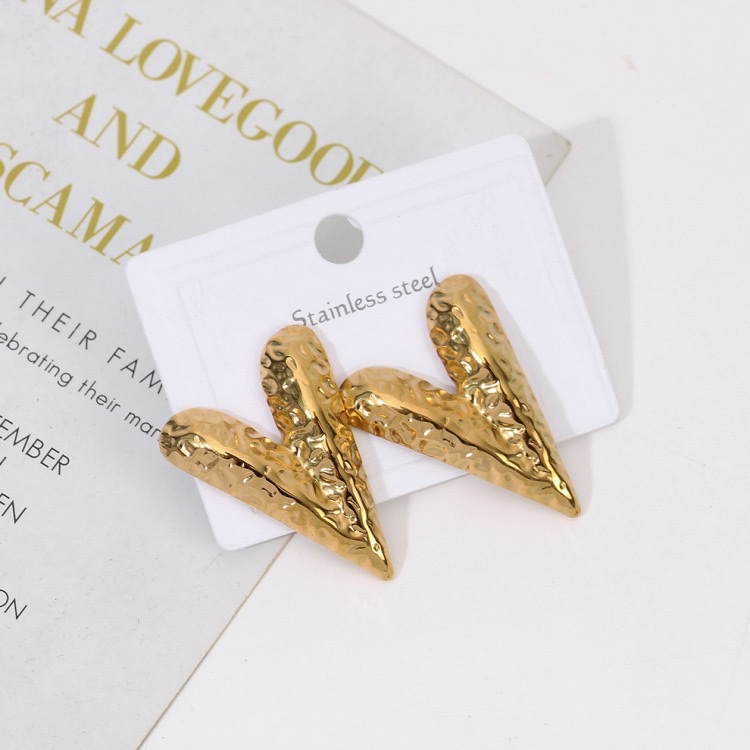 Cross-border European and American titanium steel ear studs for women, no color fading, simple and high-end style, cold style earrings, metallic feel, stainless steel ear studs, small accessories, accessory rack, necklace display stand, accessory rack, jewelry display stand, jewelry display box, small accessory head detail image 2