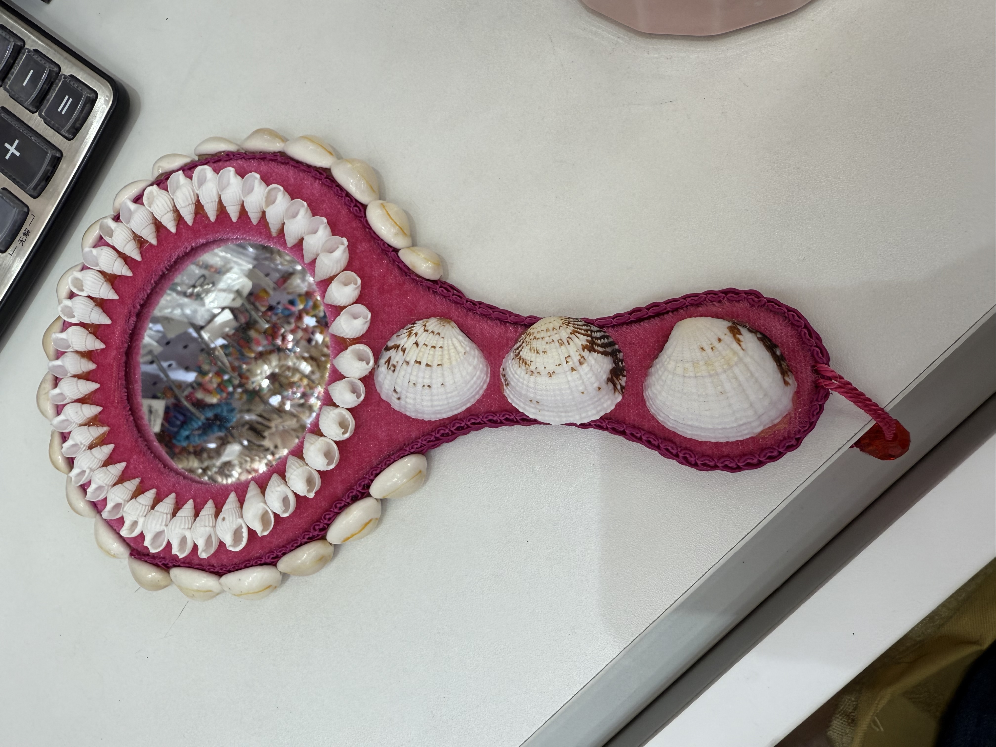 Conch shell wind chime decoration, Japanese shell flower conch, conch shell handicrafts and ornaments, creative gifts, natural materials, shells, conches details Picture