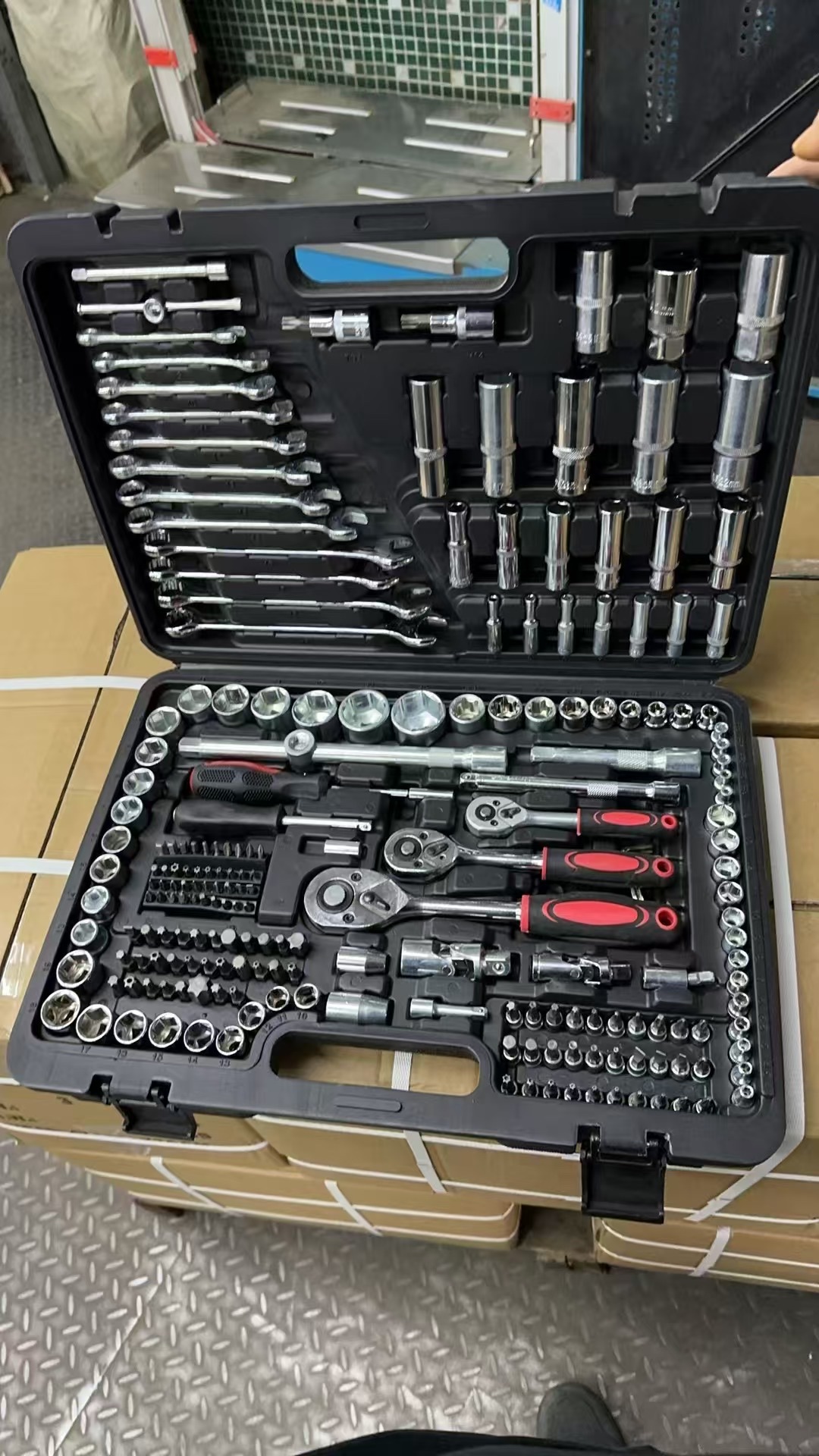 216pc