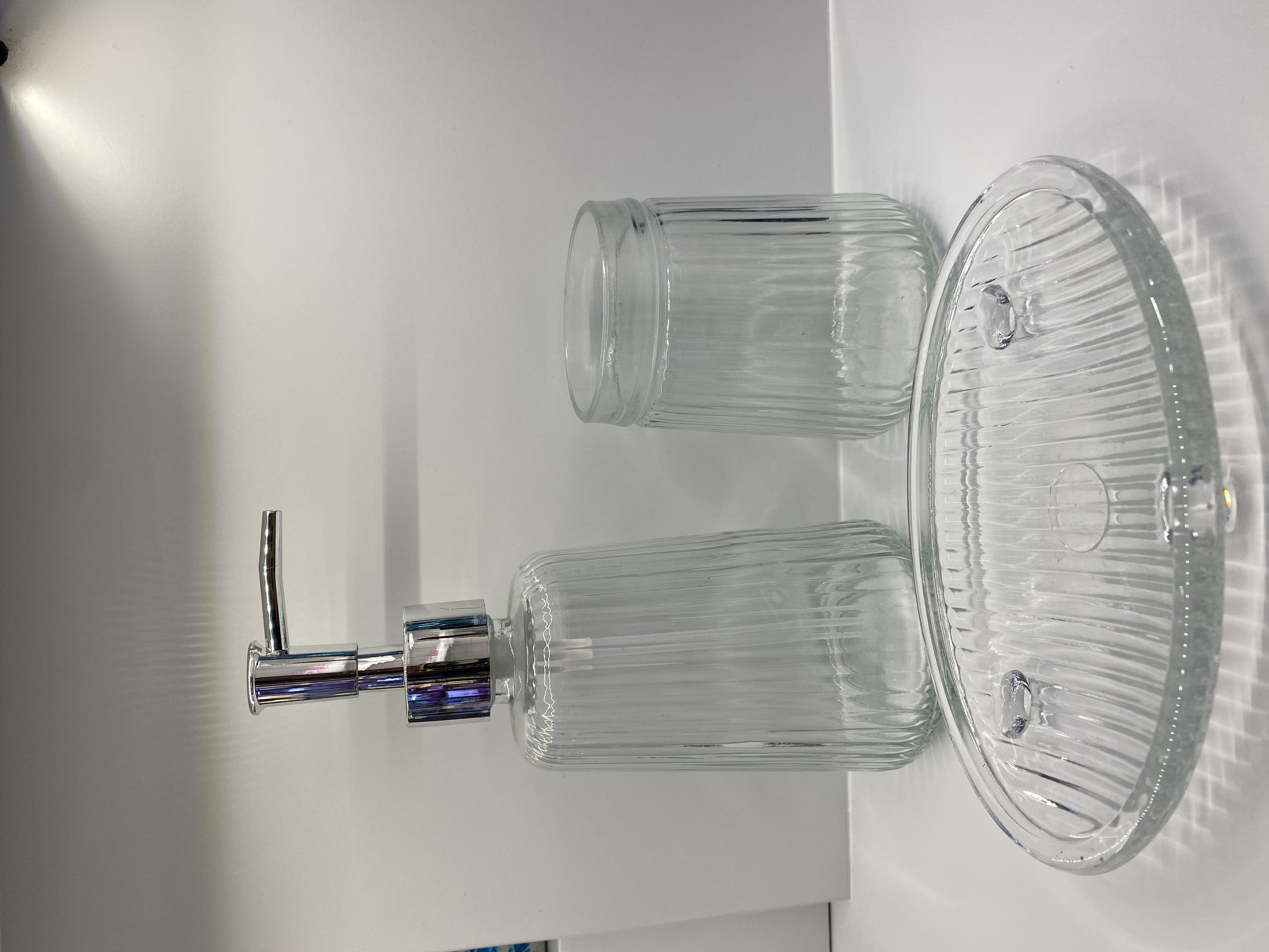 Set of glass portioning bottles, hand sanitizer bottles, cups, soap boxes detail image 6