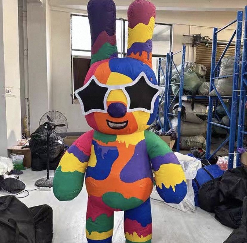 暴力熊Bearbrick卡通人偶服装充气彩色兔子卡通玩偶活动宣传道具角色扮演详情图2