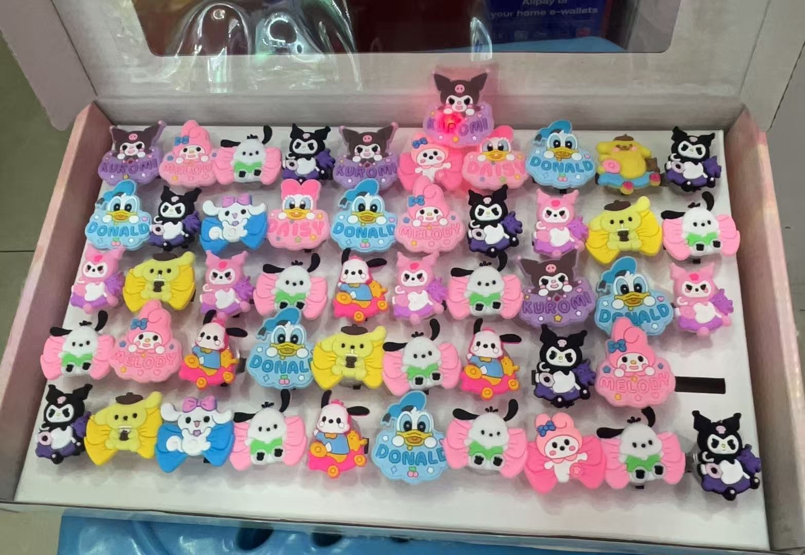 发光卡通戒指玩具 儿童戒指