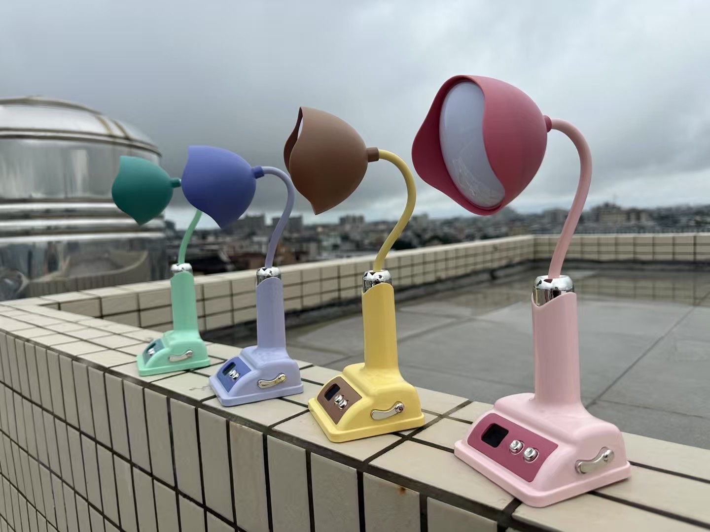 可爱台灯 小型护眼灯 学生用2025款桌面阅读灯 柔光学习灯护眼台灯 儿童台灯 夜灯详情图7