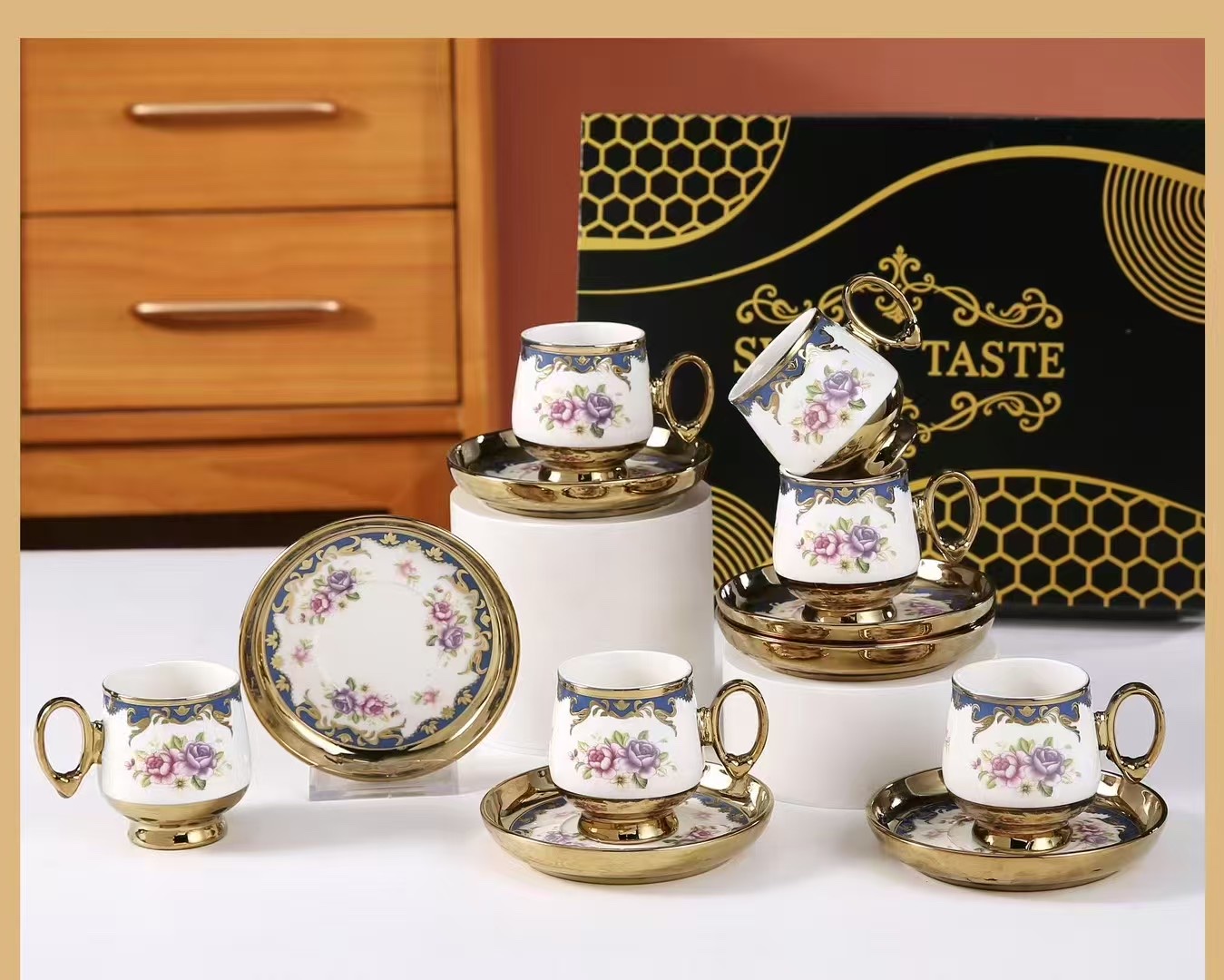 6 ceramic coffee cups with 6 saucers, electroplated and gold-plated, specifically for foreign trade detail image 4