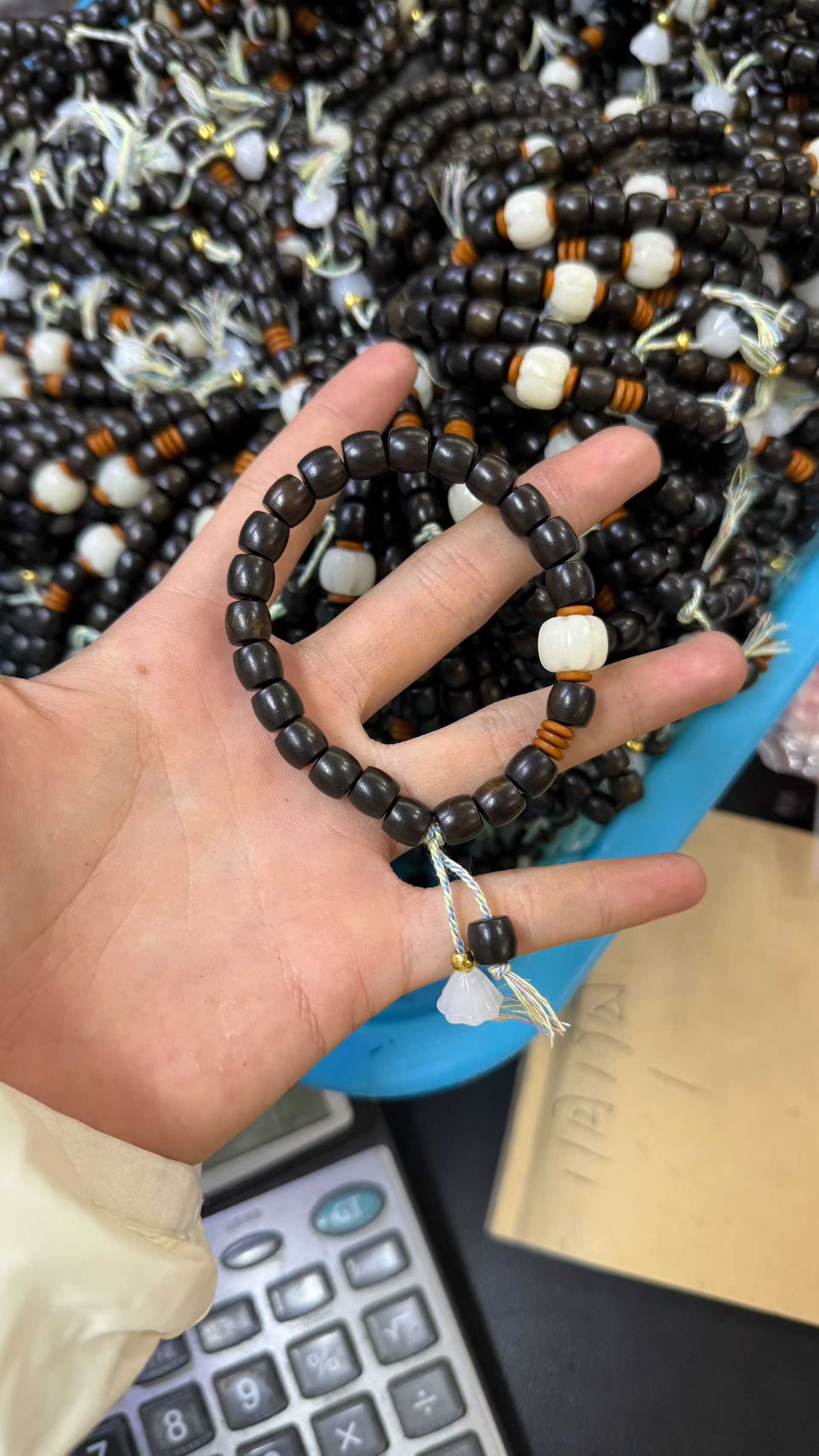 Letter metal accessories, tassels, zircon bow links, lifting, ocean-style jewelry accessories, handcrafted materials, lifting, zircon bow links, tassels, tassels