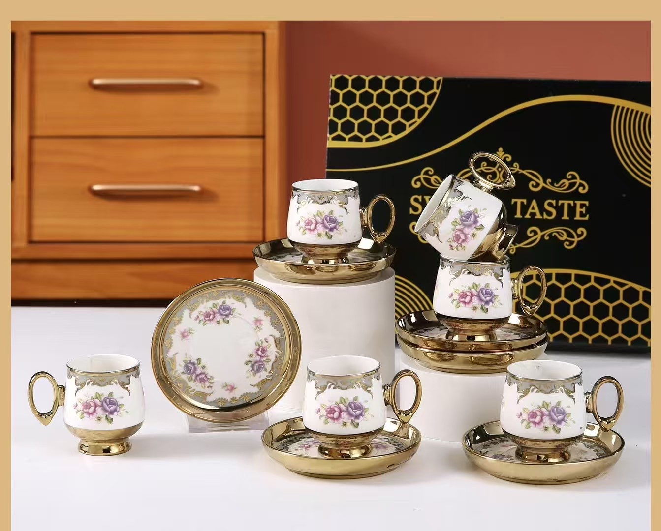 6 ceramic coffee cups with 6 saucers, electroplated and gold-plated, specifically for foreign trade details Picture