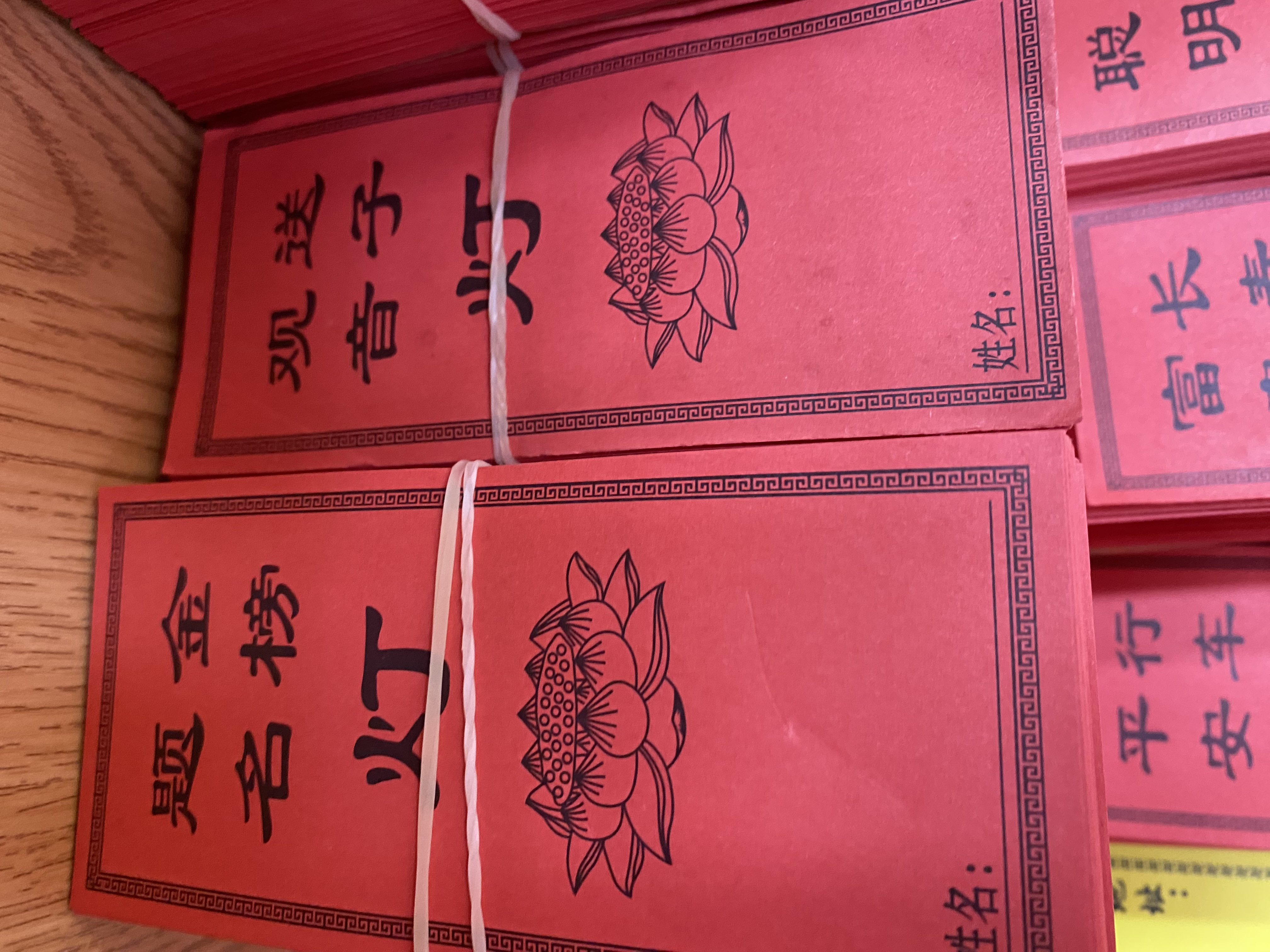 Creative gift boxes, souvenir packaging boxes, exquisite gift boxes, gift box packaging boxes, multiple styles to choose from, suitable for various occasions, light paper detail image 5