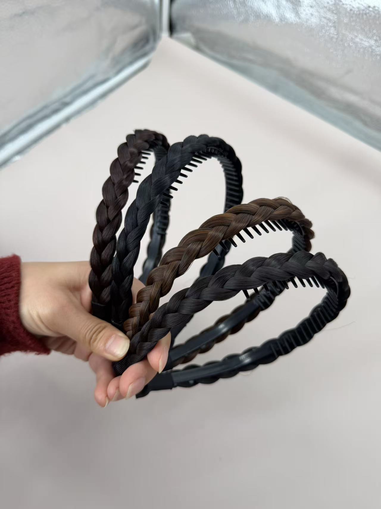 2025时尚麻花假发发箍手工编织小辫子发夹防滑低头不掉紧密时尚款发箍