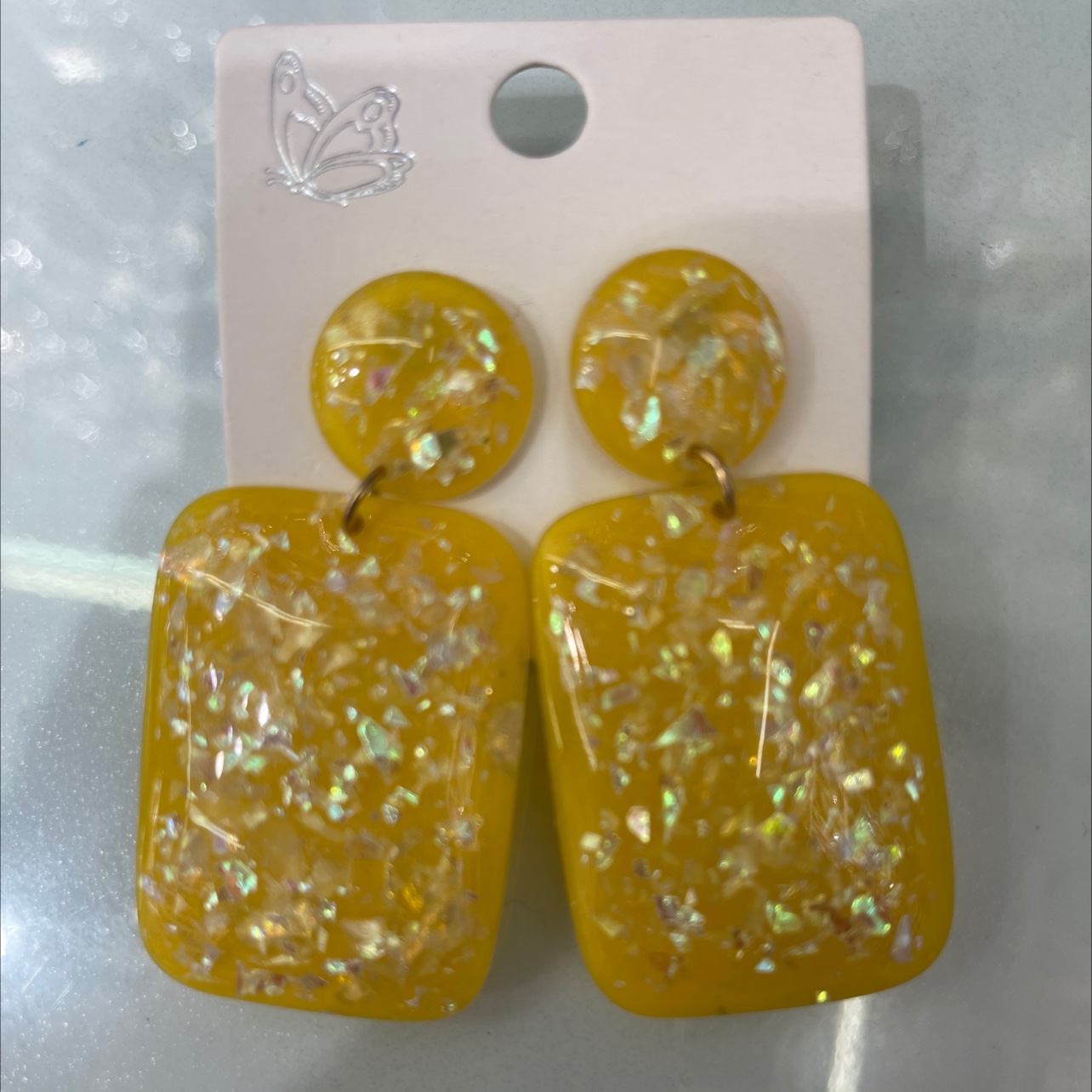 树脂亮片耳钉、欧美时尚、休闲耳饰、树脂耳钉、亮片耳饰