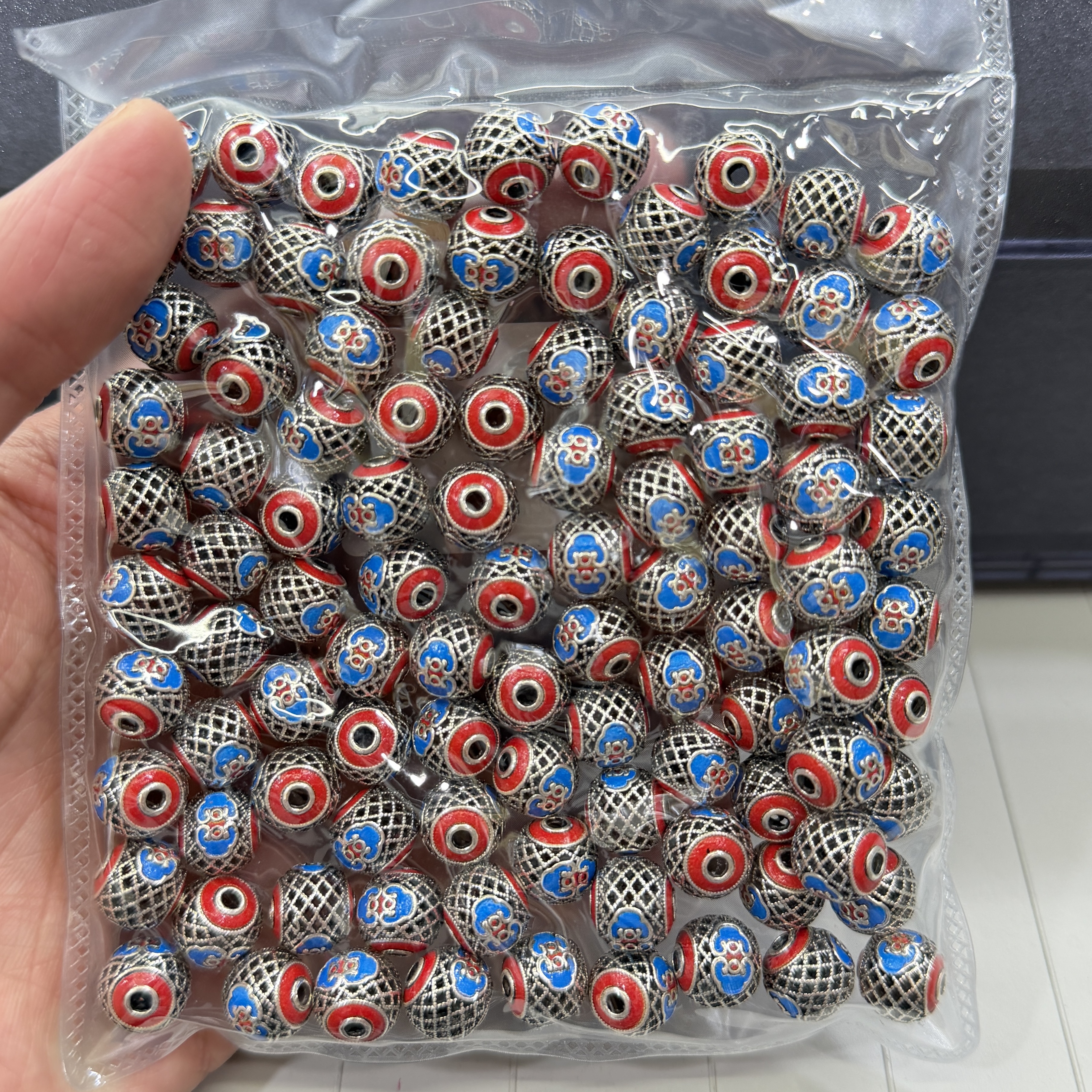 Hollow DIY accessories Item Picture