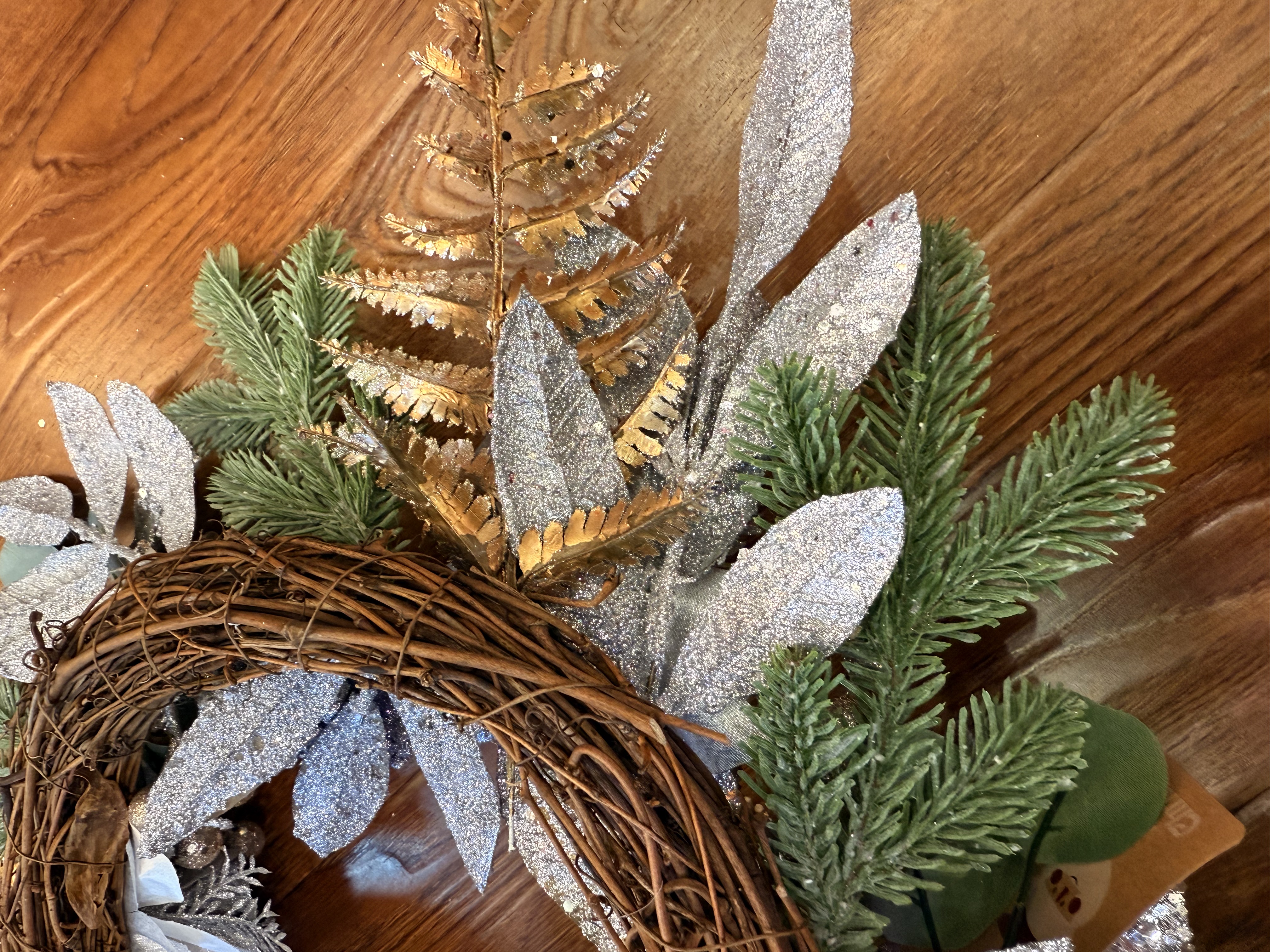 Christmas supplies, festival decorations, Christmas wreaths, Christmas ornaments, gift arrangements pic 4