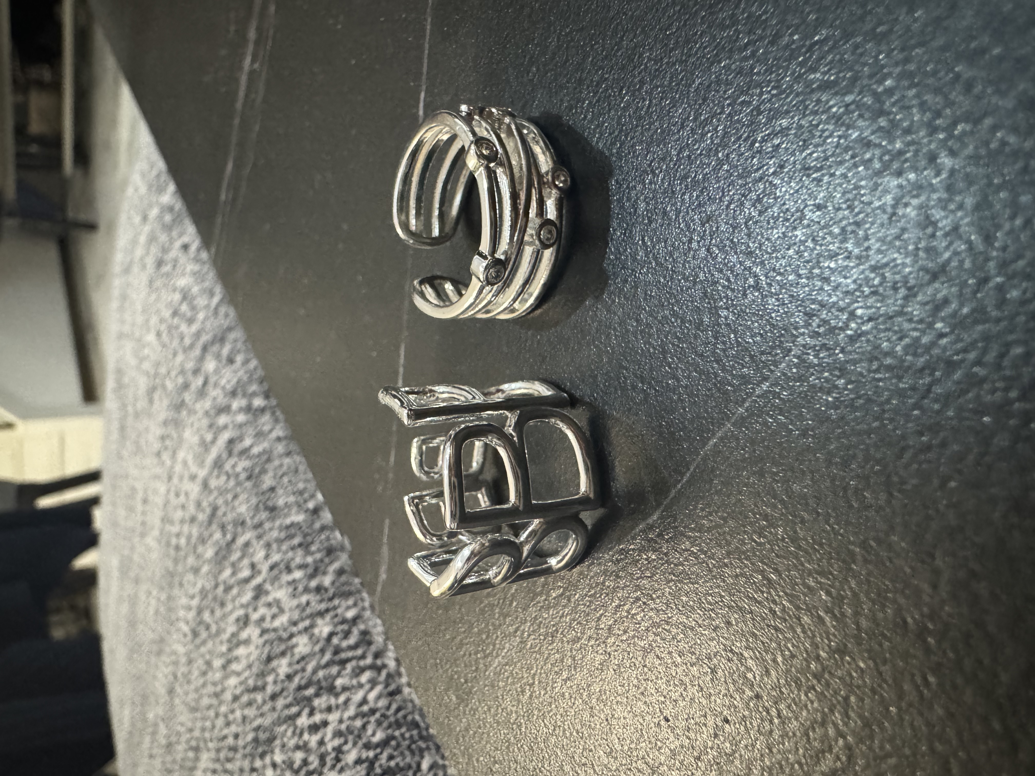 简约大方时尚，极简轻奢ins风
简约线条，B字母戒细节图