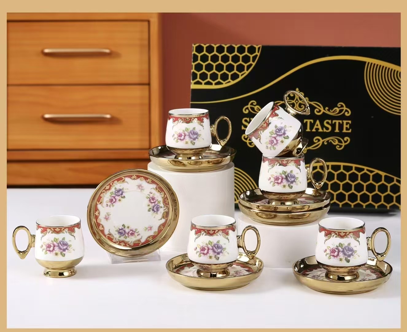 6 ceramic coffee cups with 6 saucers, electroplated and gold-plated, specifically for foreign trade Specification image
