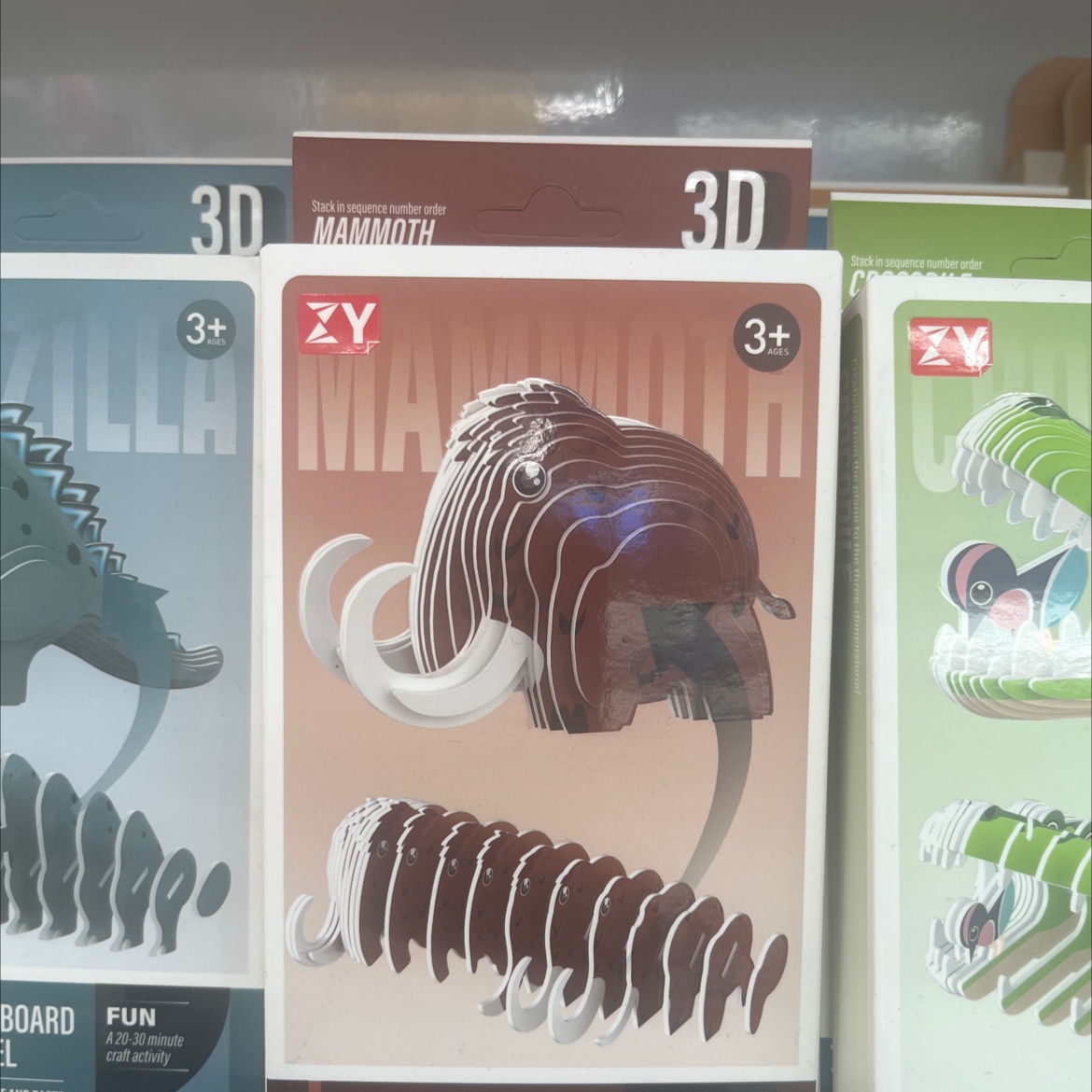 Three-dimensional jigsaw puzzles made of animal paper details Picture