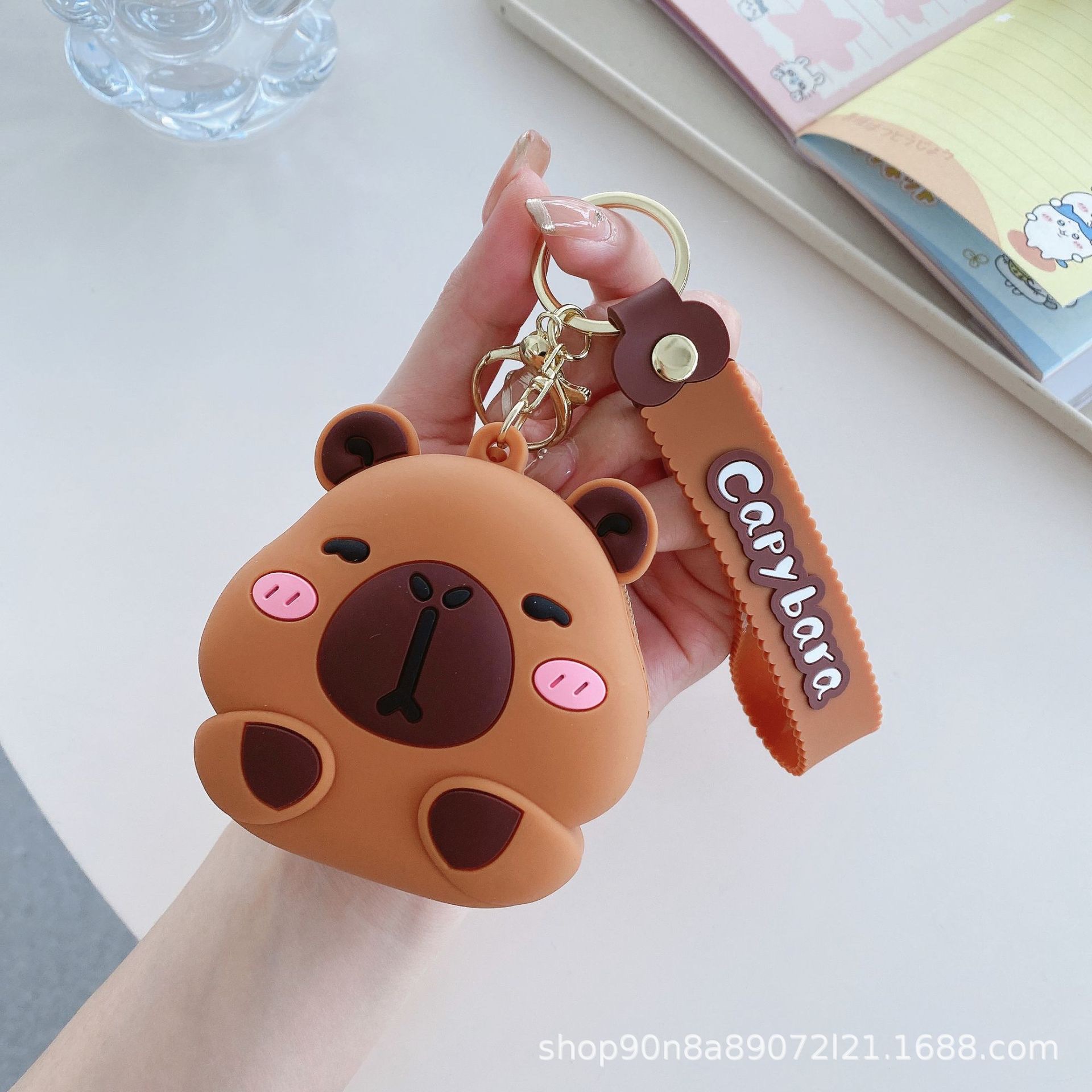 卡通卡皮巴拉零钱包挂饰可爱小钱包创意挂件公仔硅胶耳机包收纳包 汽车钥匙包套详情图8